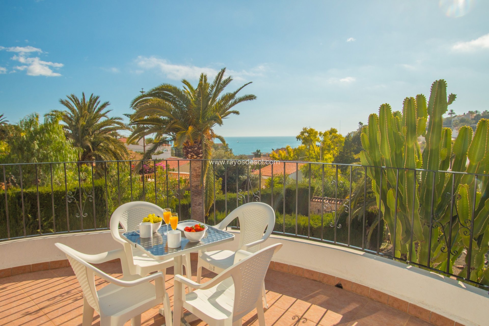 Resale - Villa - Calpe