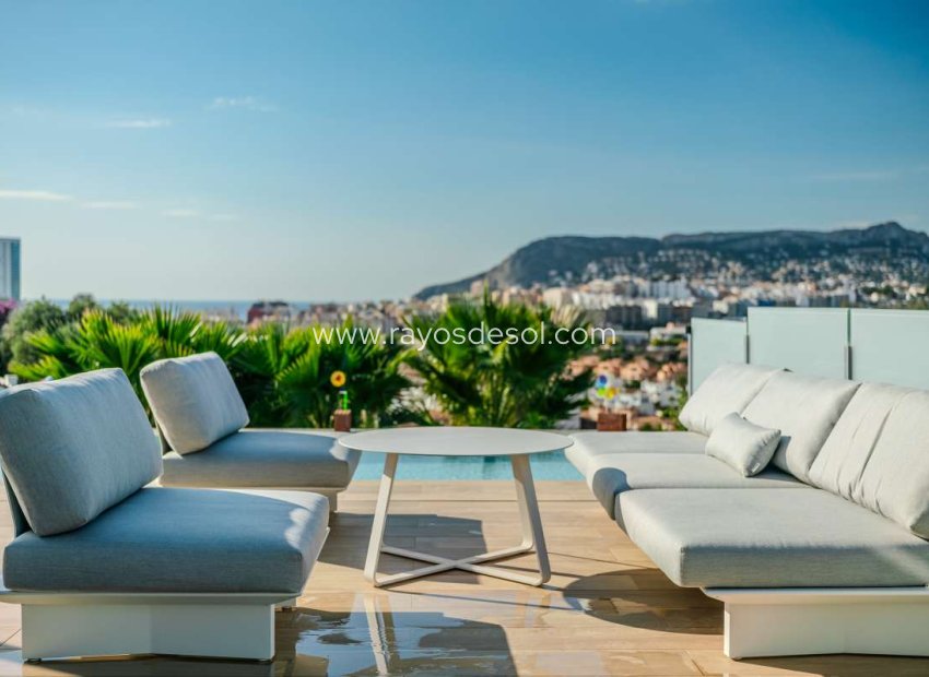 Resale - Villa - Calpe