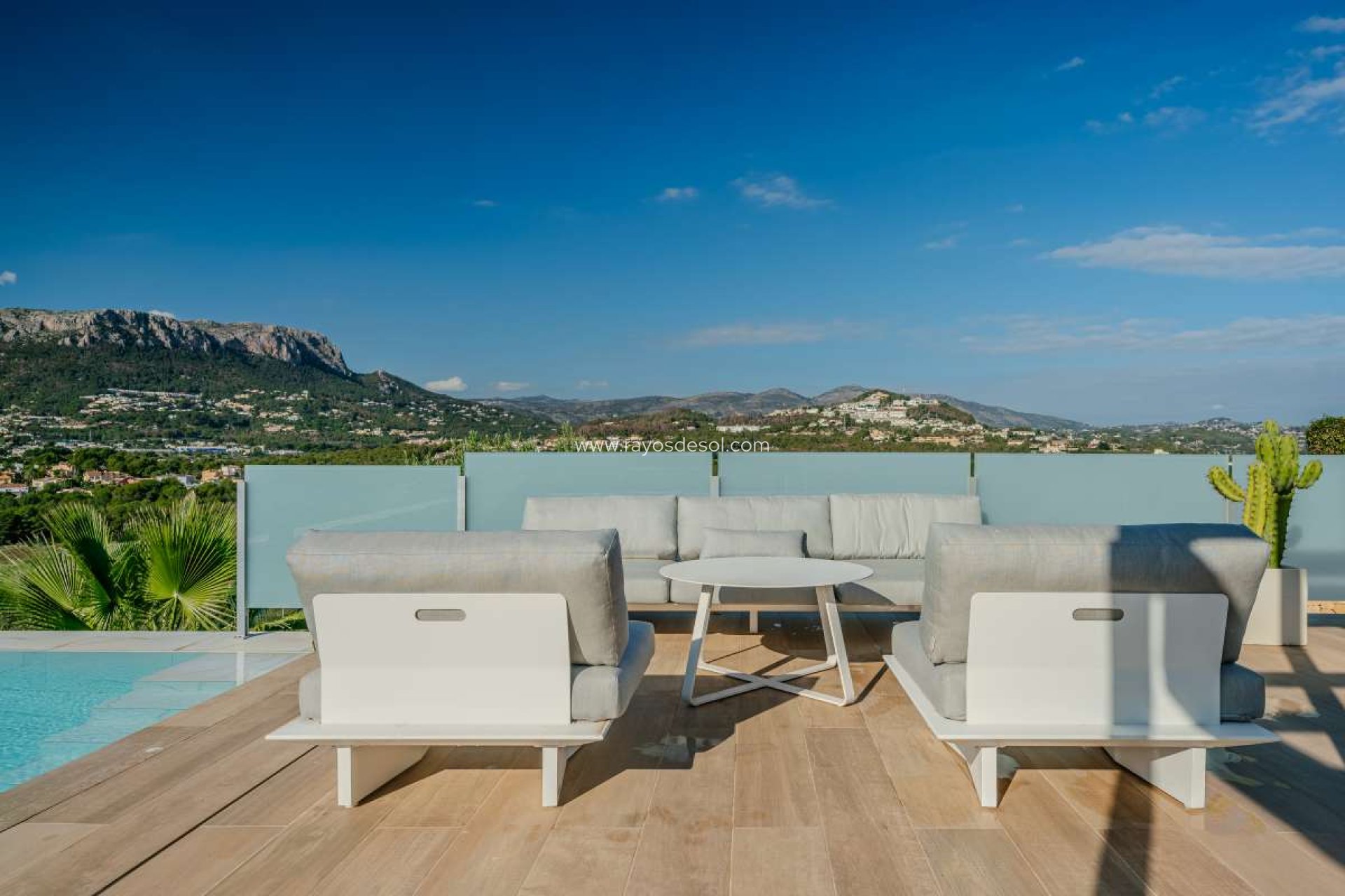 Resale - Villa - Calpe