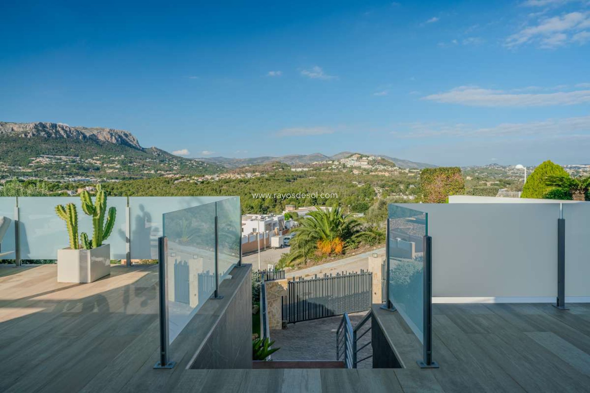 Resale - Villa - Calpe