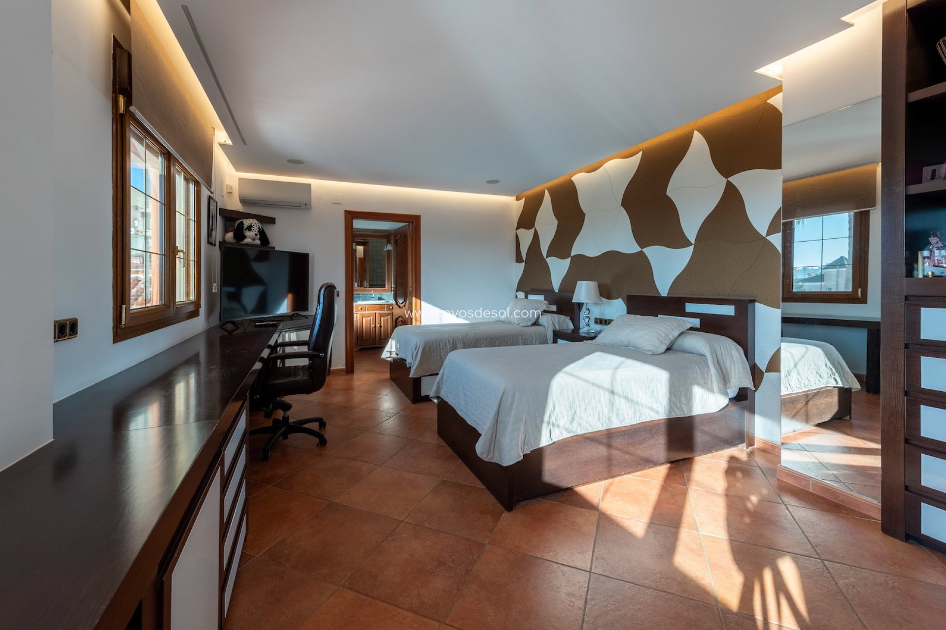 Resale - Villa - Calpe