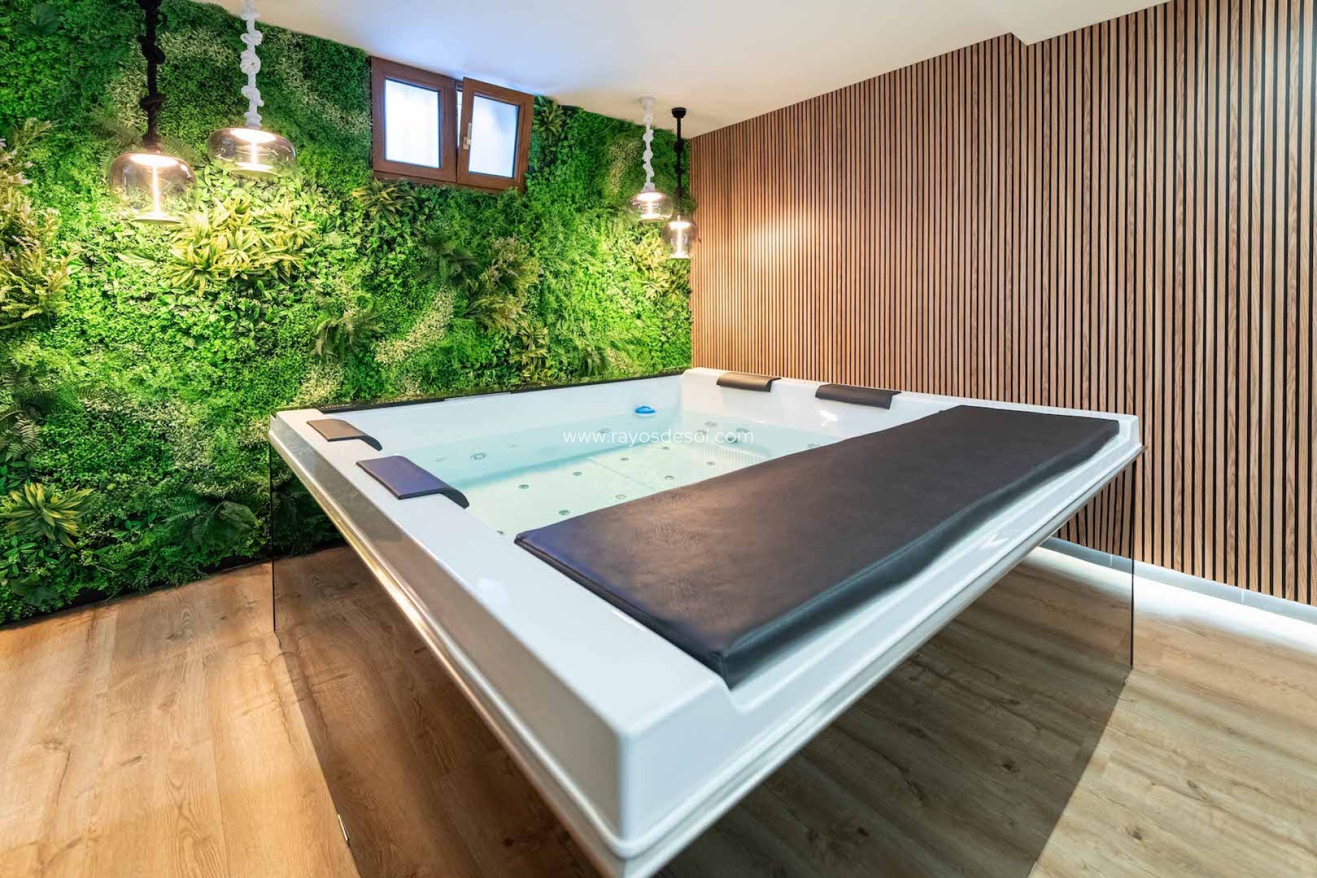 Resale - Villa - Calpe