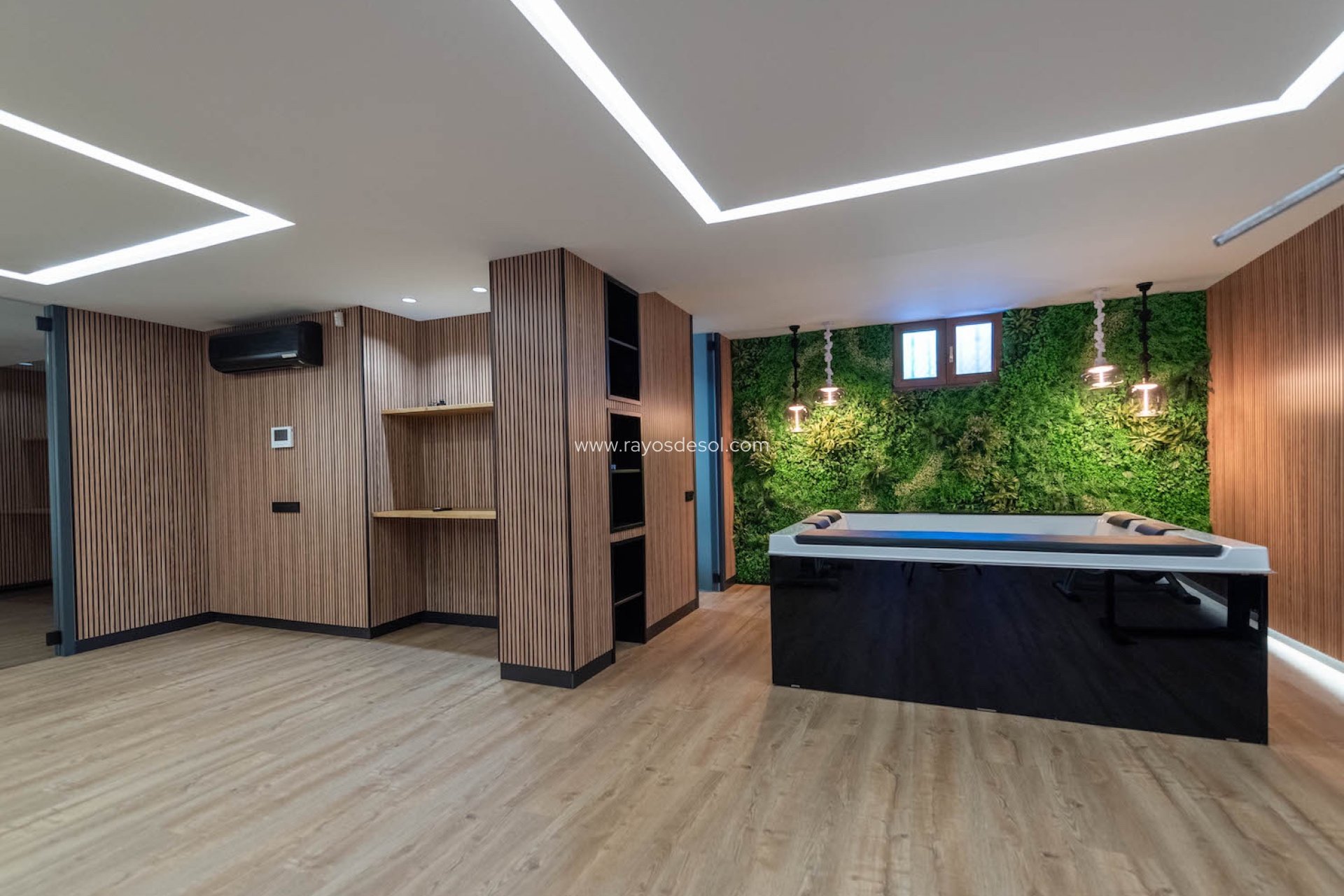 Resale - Villa - Calpe