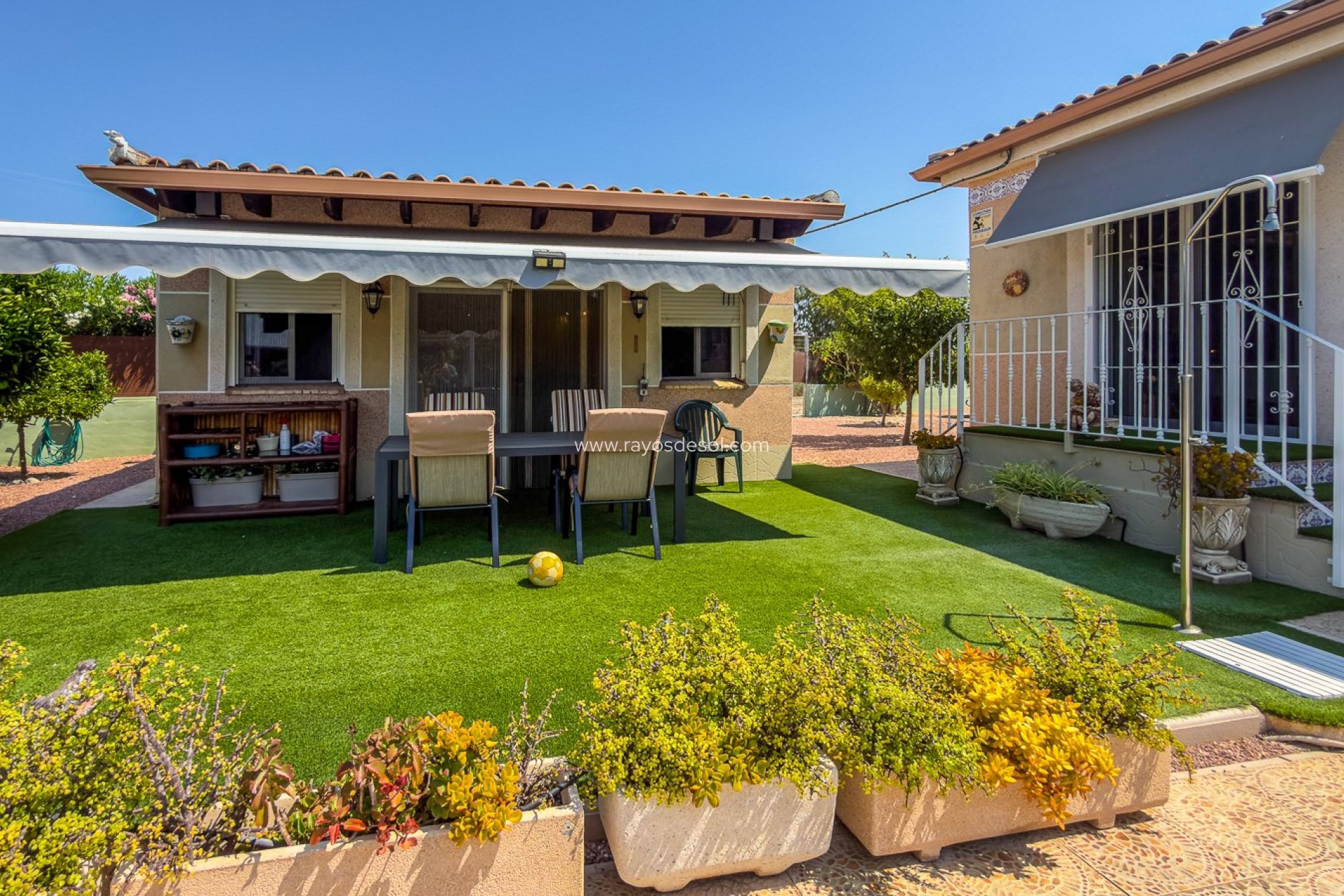 Resale - Villa - Catral