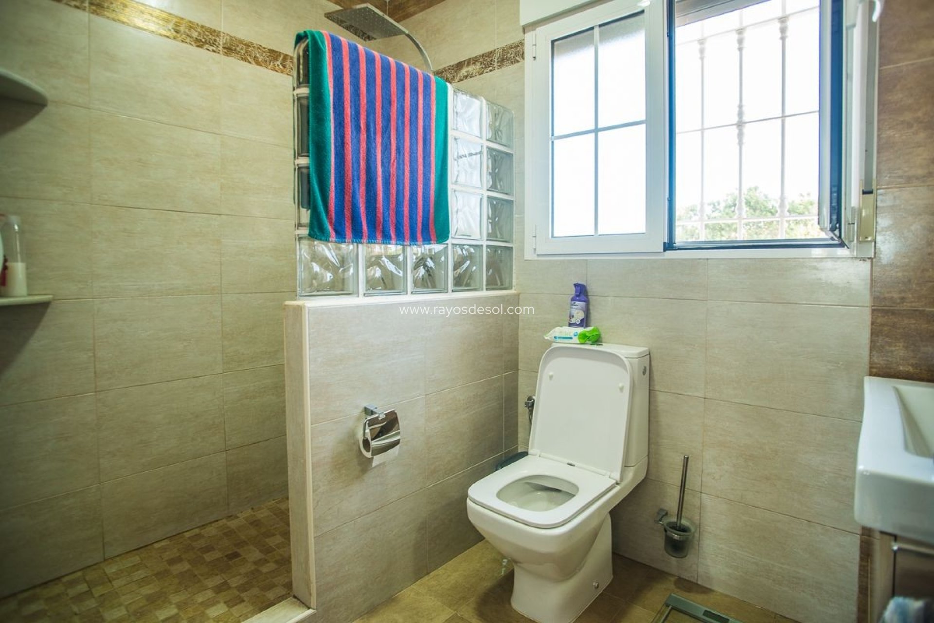 Resale - Villa - Catral