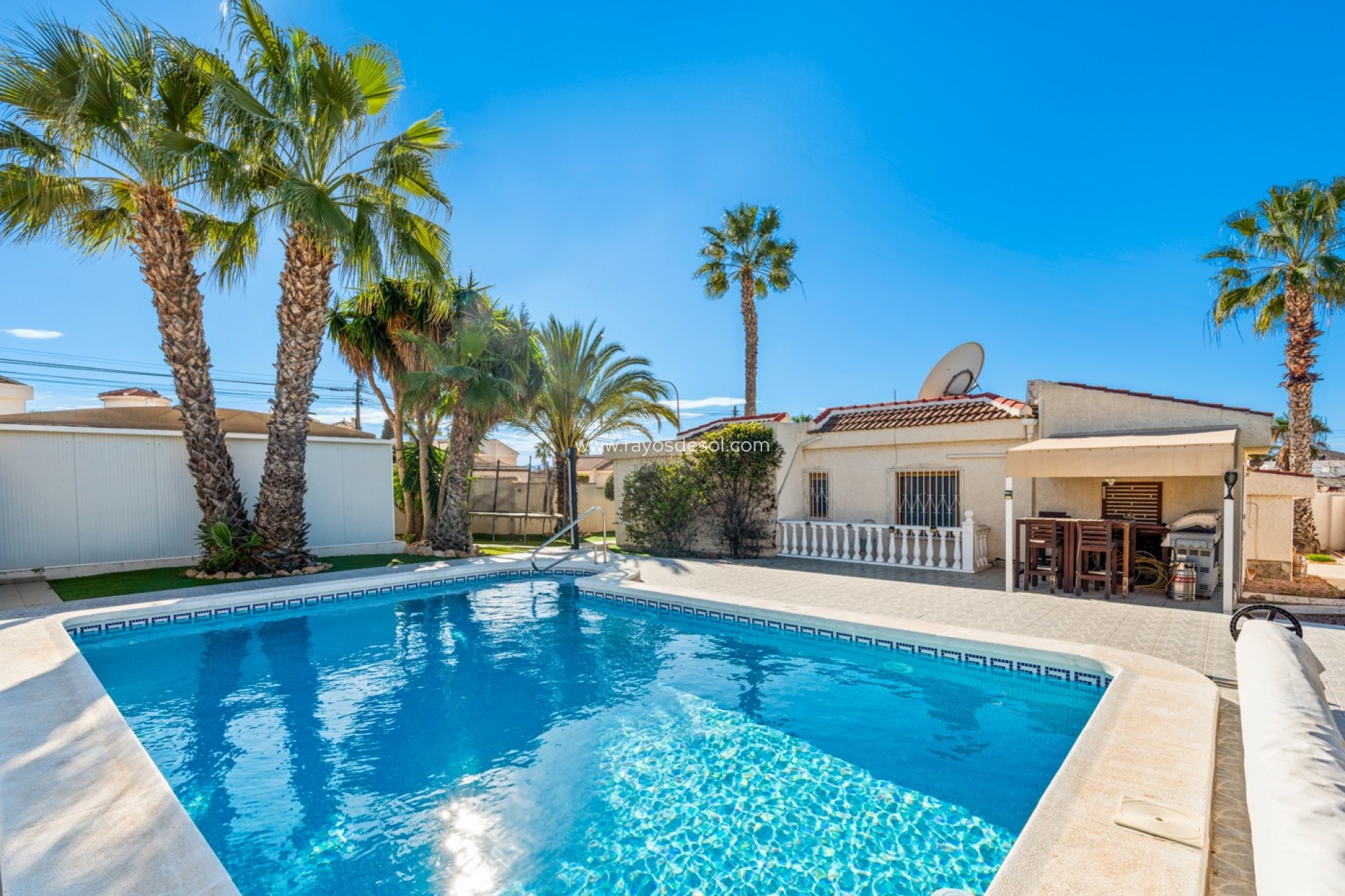 Resale - Villa - Ciudad Quesada/Rojales - Rojales