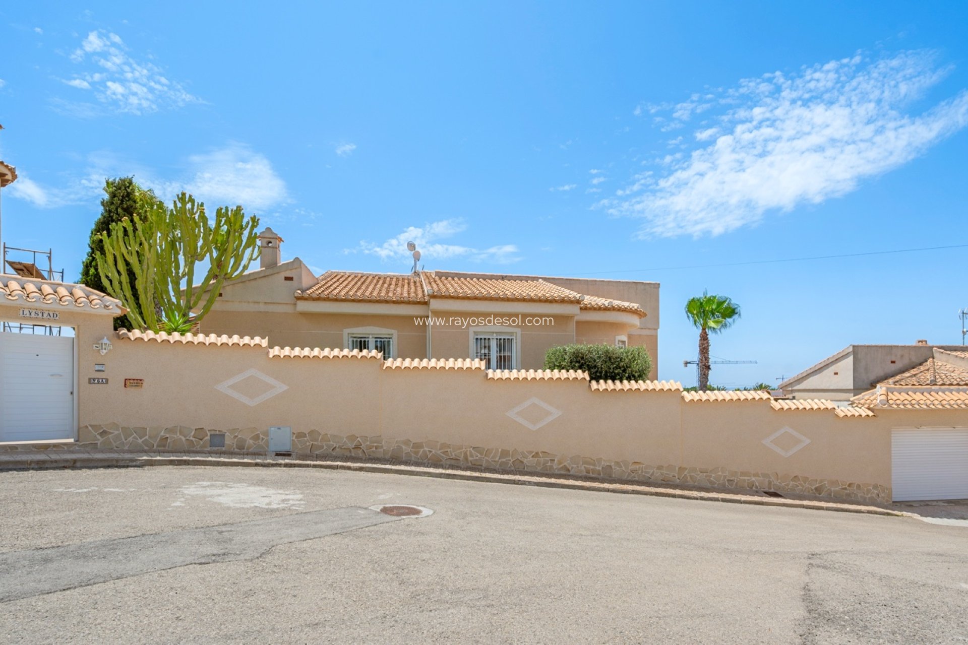Resale - Villa - Ciudad Quesada/Rojales - Rojales
