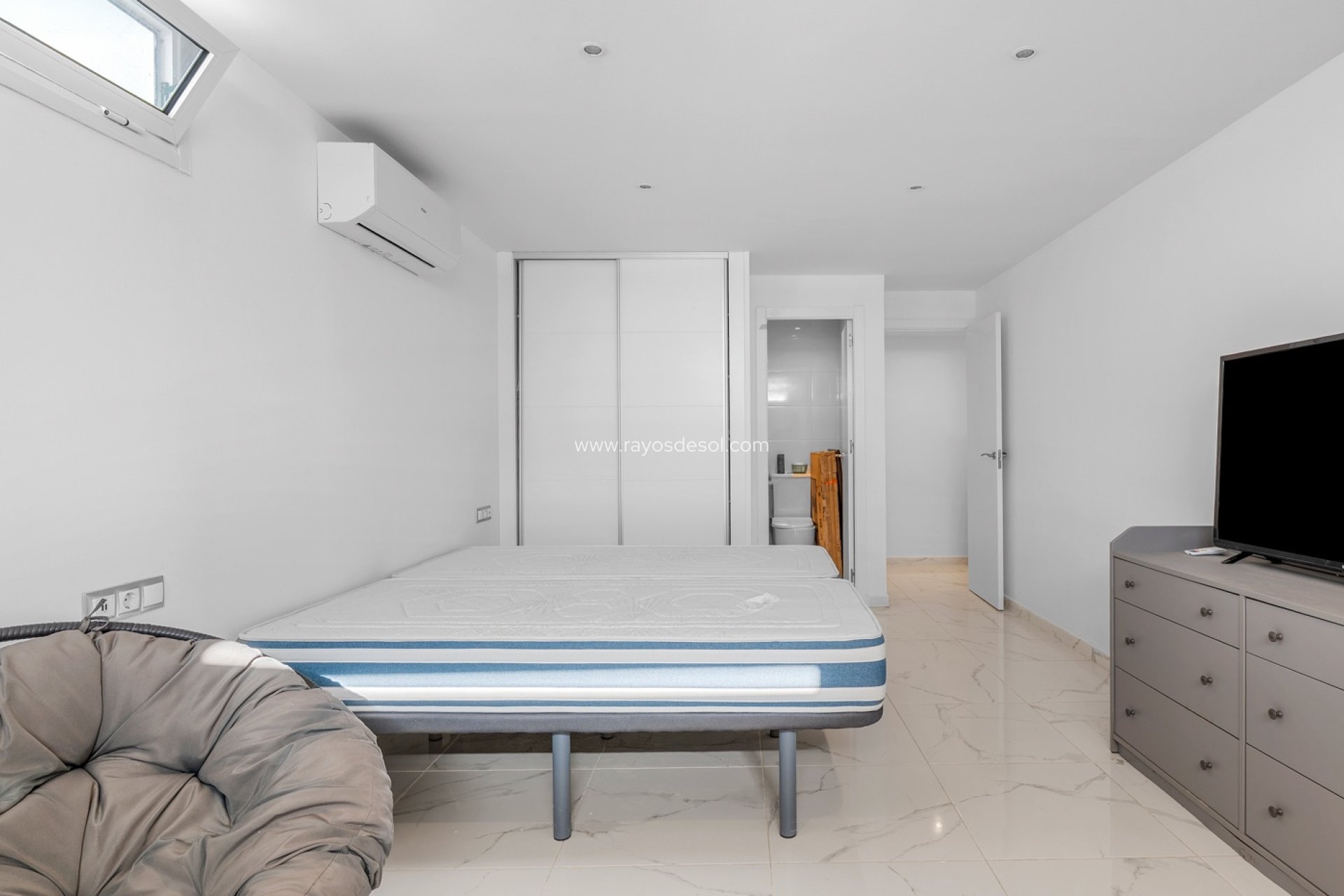 Resale - Villa - Ciudad Quesada/Rojales - Rojales