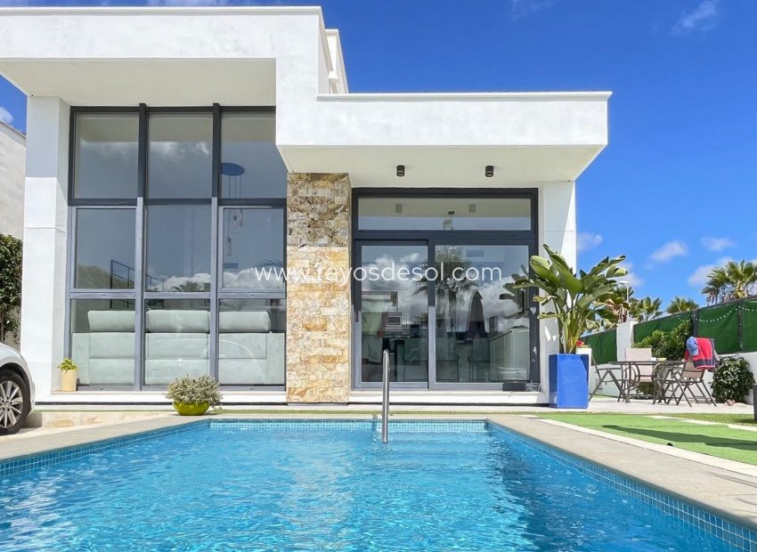 Resale - Villa - Ciudad Quesada/Rojales - Rojales