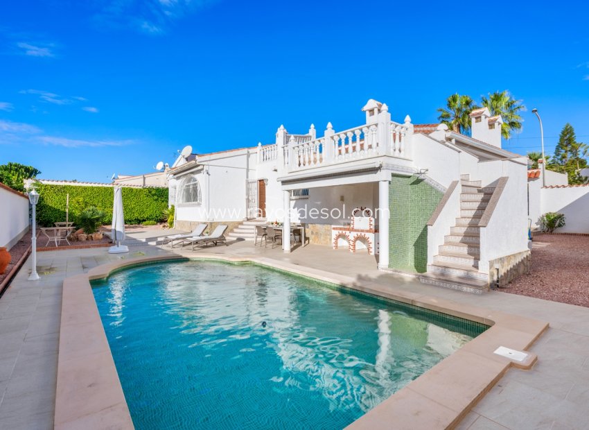 Resale - Villa - Ciudad Quesada/Rojales - Rojales