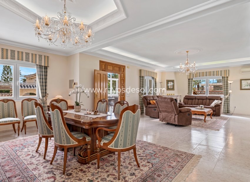 Resale - Villa - Ciudad Quesada/Rojales - Rojales