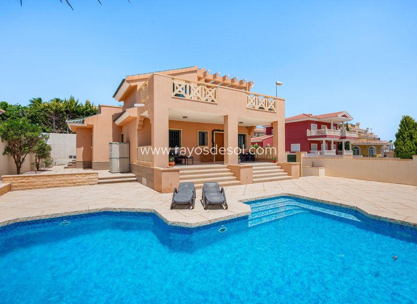 Resale - Villa - Ciudad Quesada/Rojales - Rojales