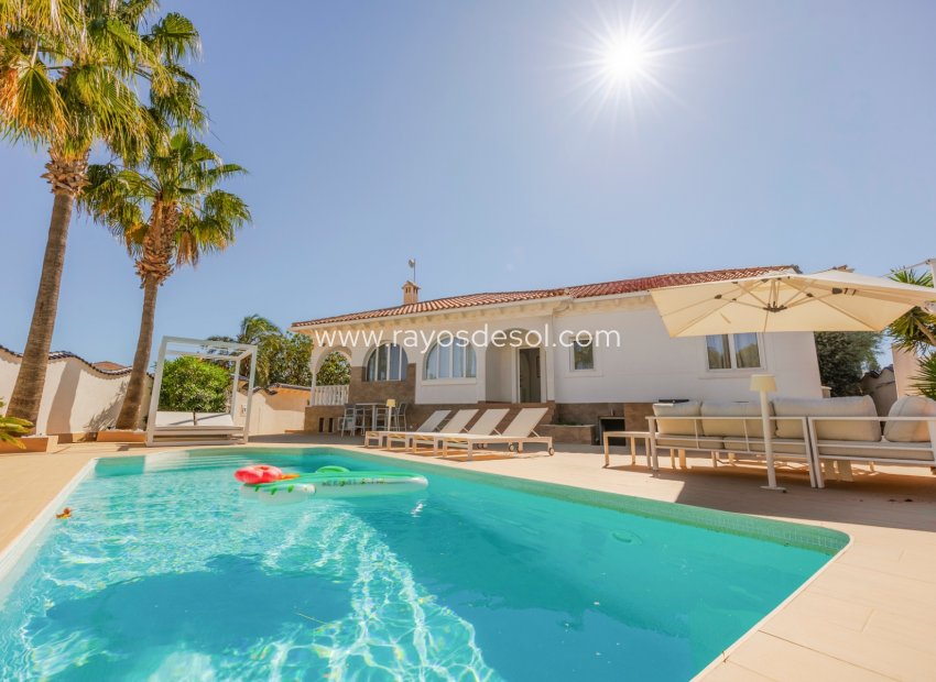 Resale - Villa - Ciudad Quesada/Rojales - Rojales