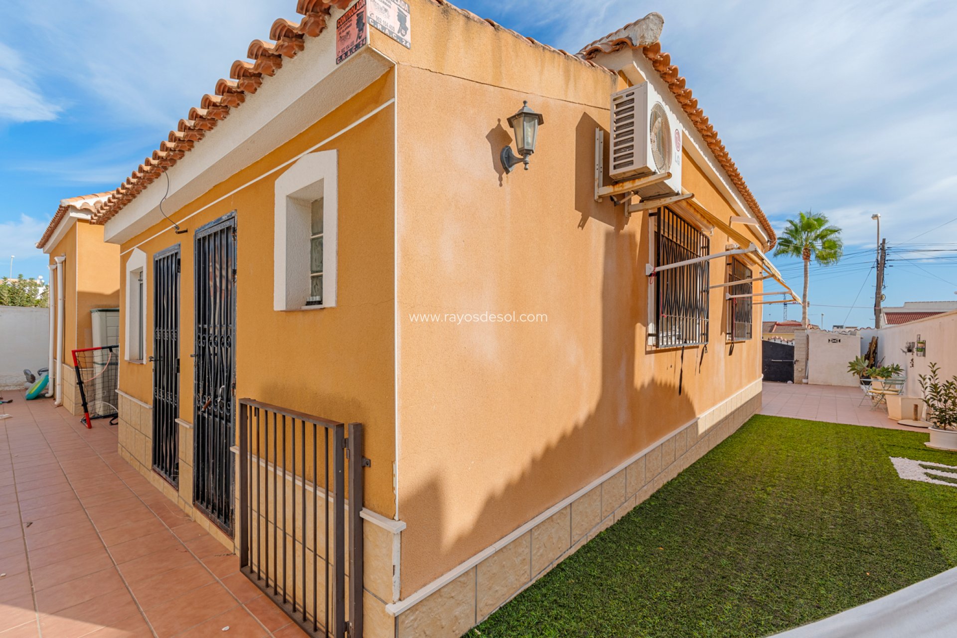 Resale - Villa - Ciudad Quesada/Rojales - Rojales