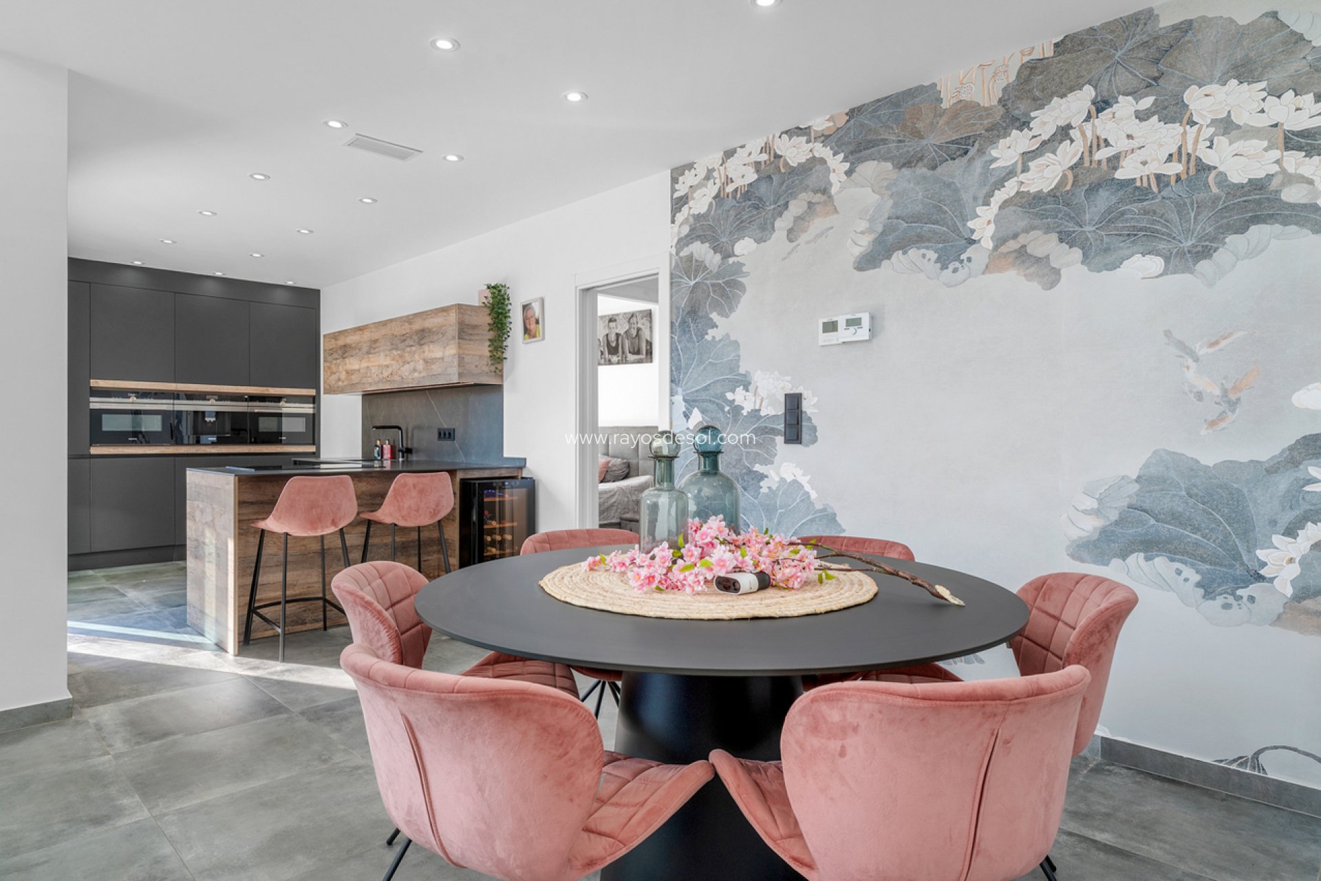 Resale - Villa - Daya Nueva