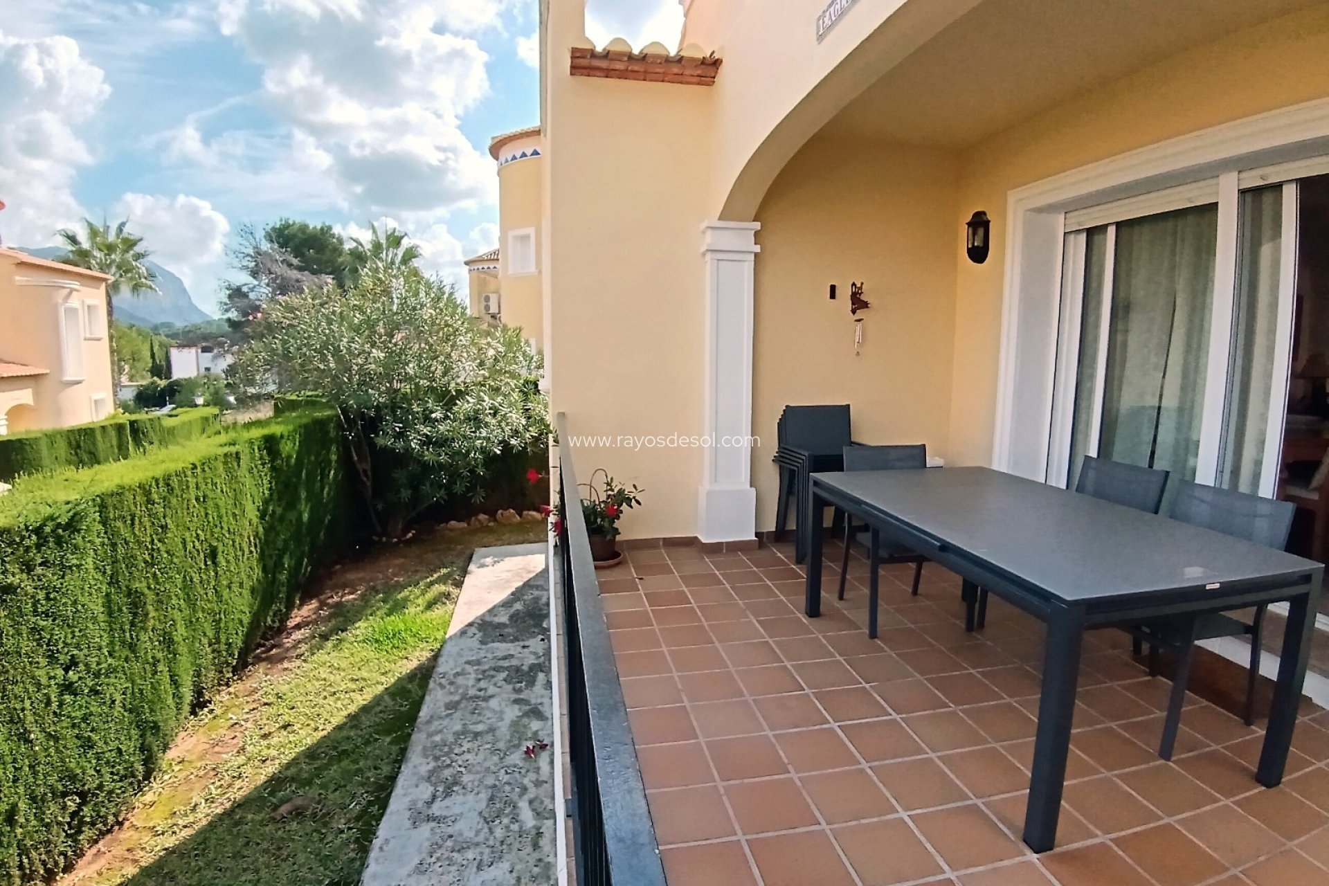Resale - Villa - Denia - la sella
