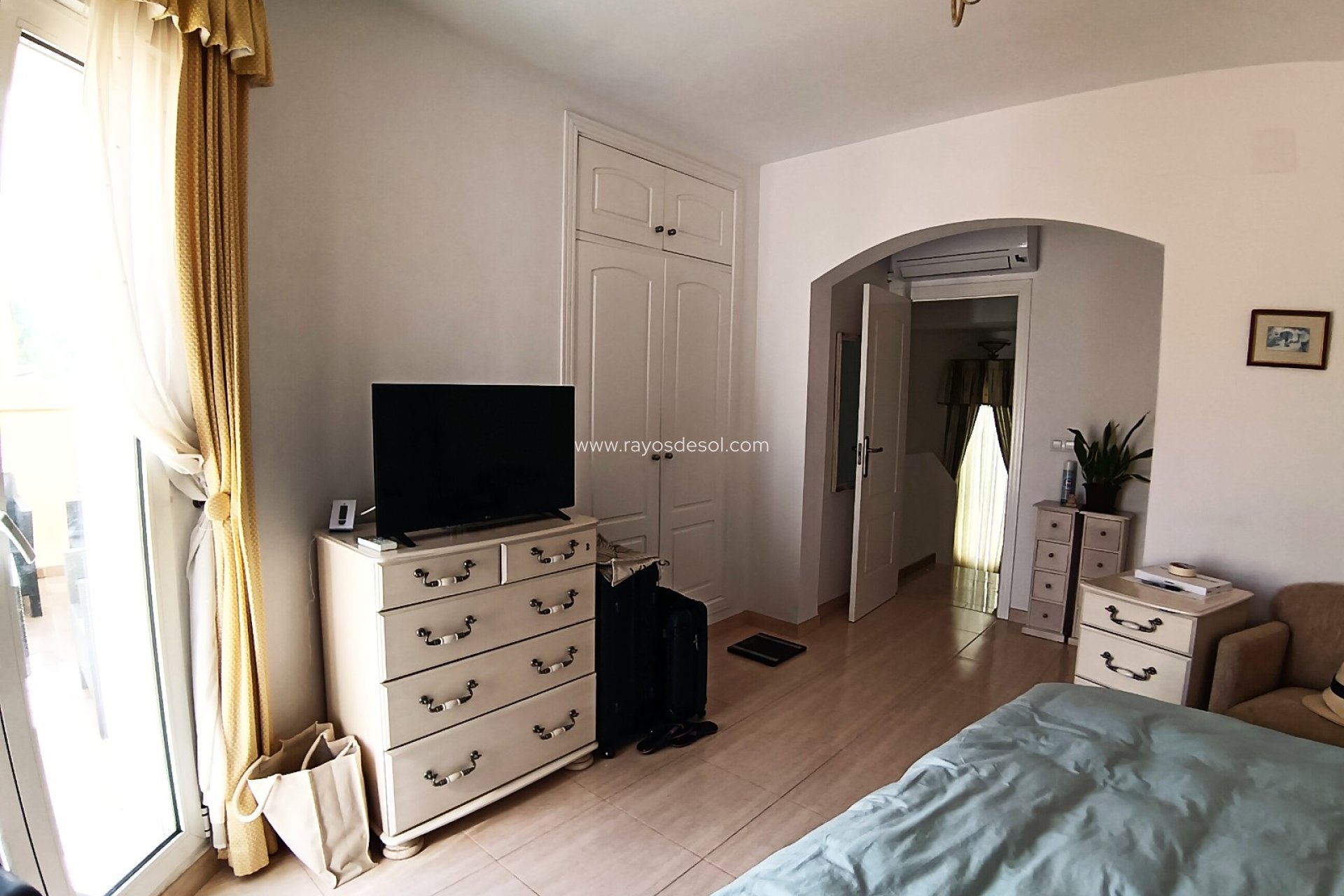 Resale - Villa - Denia - la sella