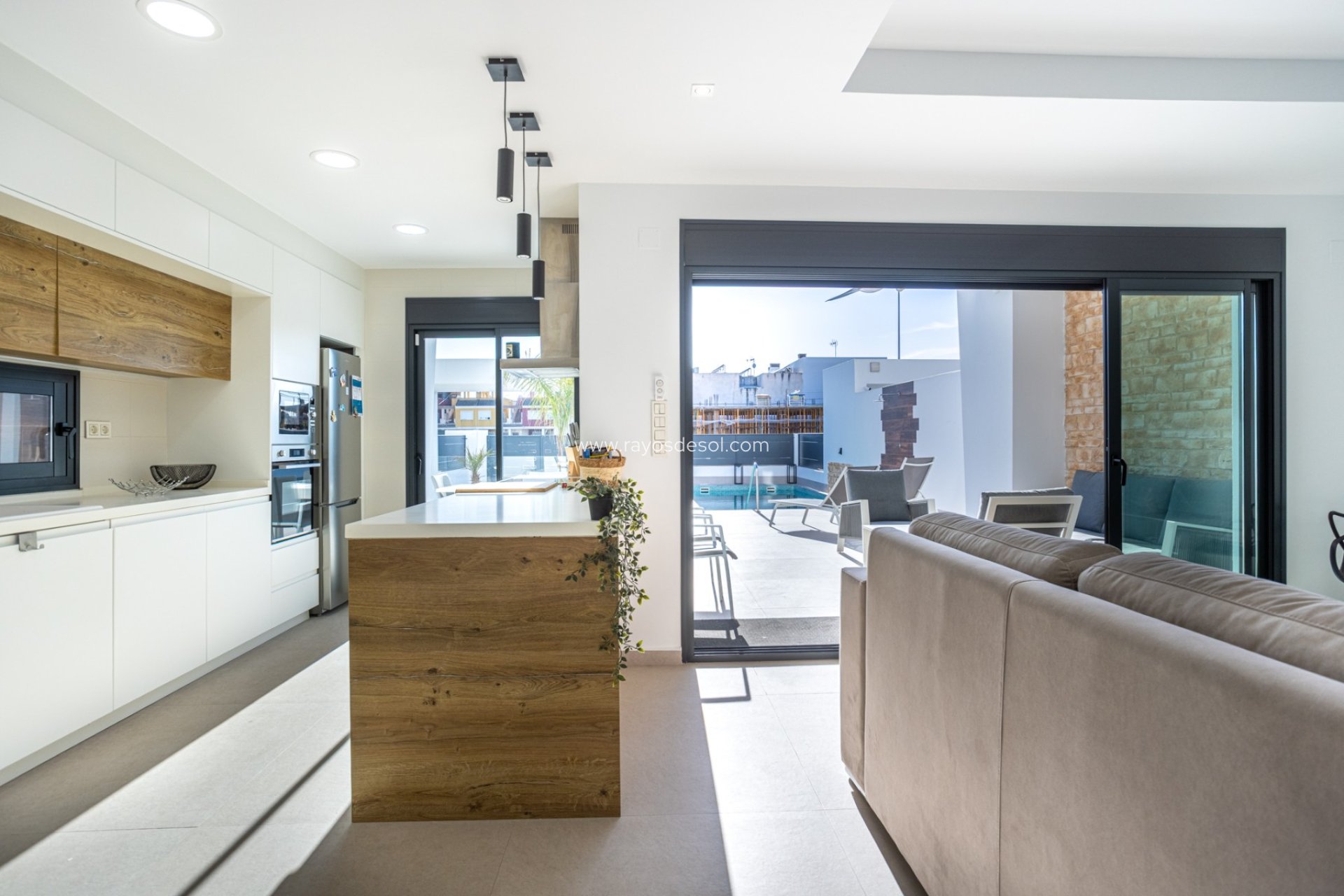 Resale - Villa - Dolores