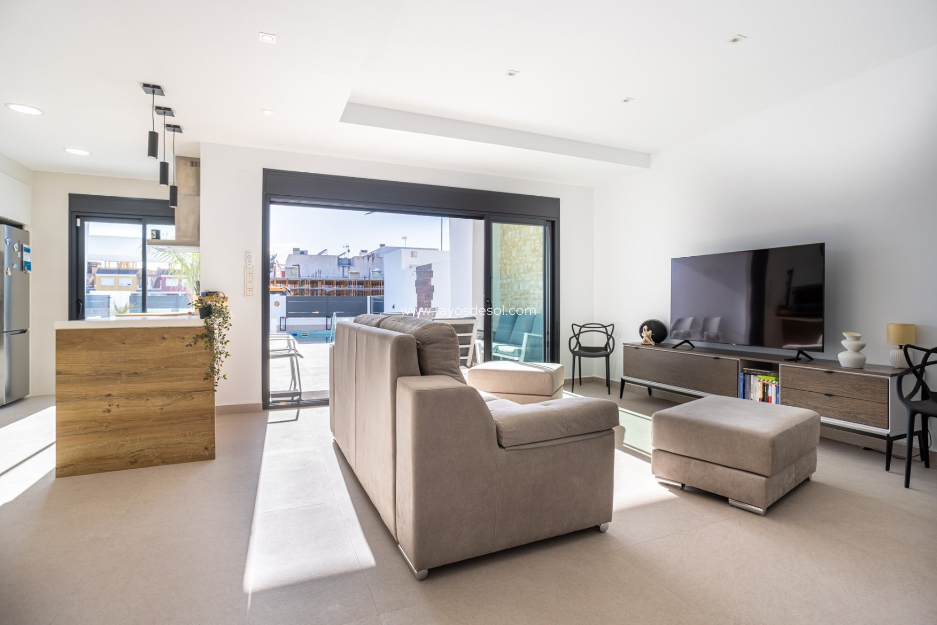 Resale - Villa - Dolores