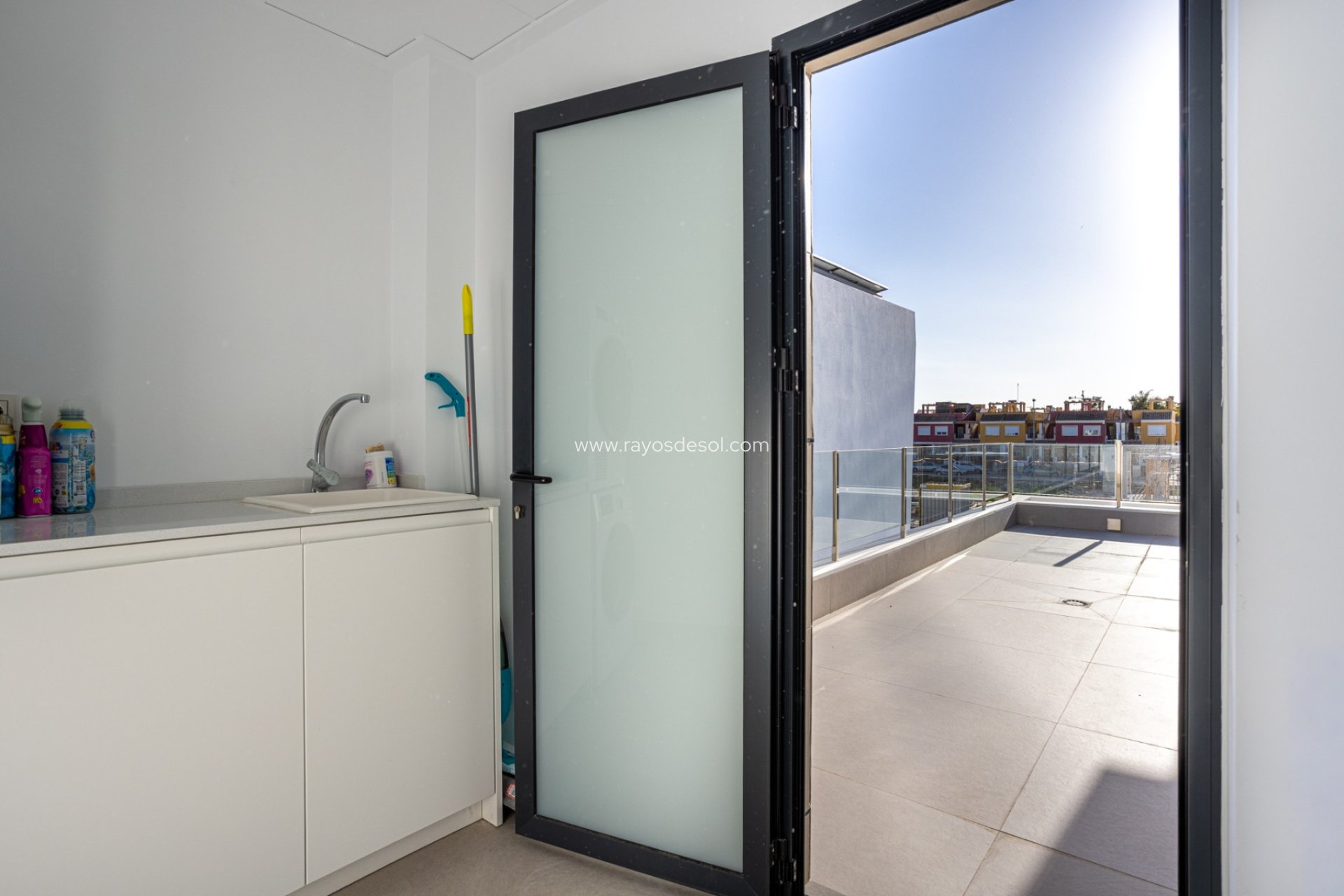 Resale - Villa - Dolores