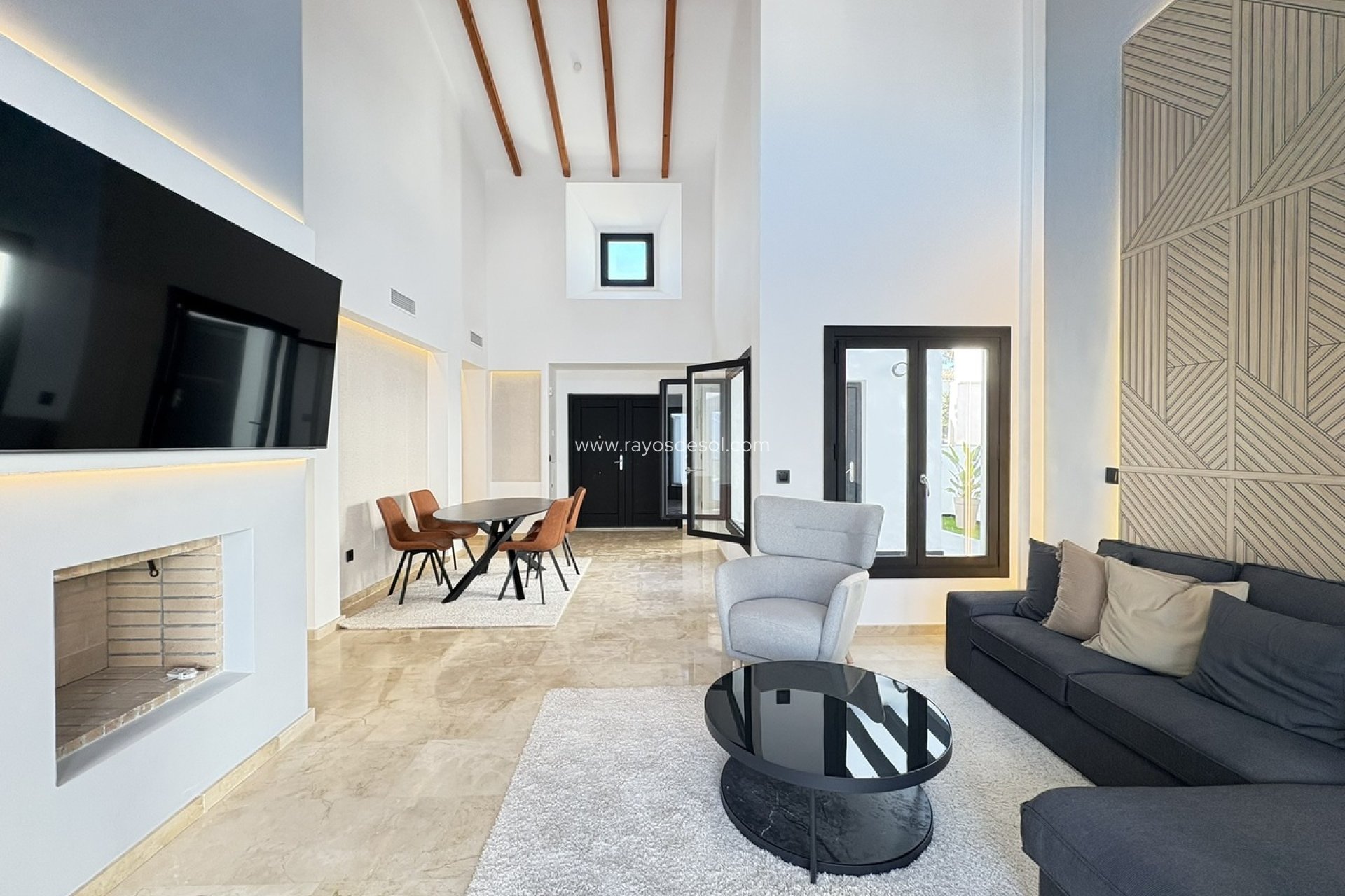 Resale - Villa - El Valle Golf Resort