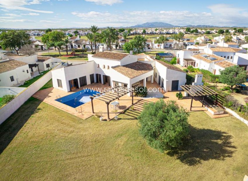Resale - Villa - El Valle Golf Resort