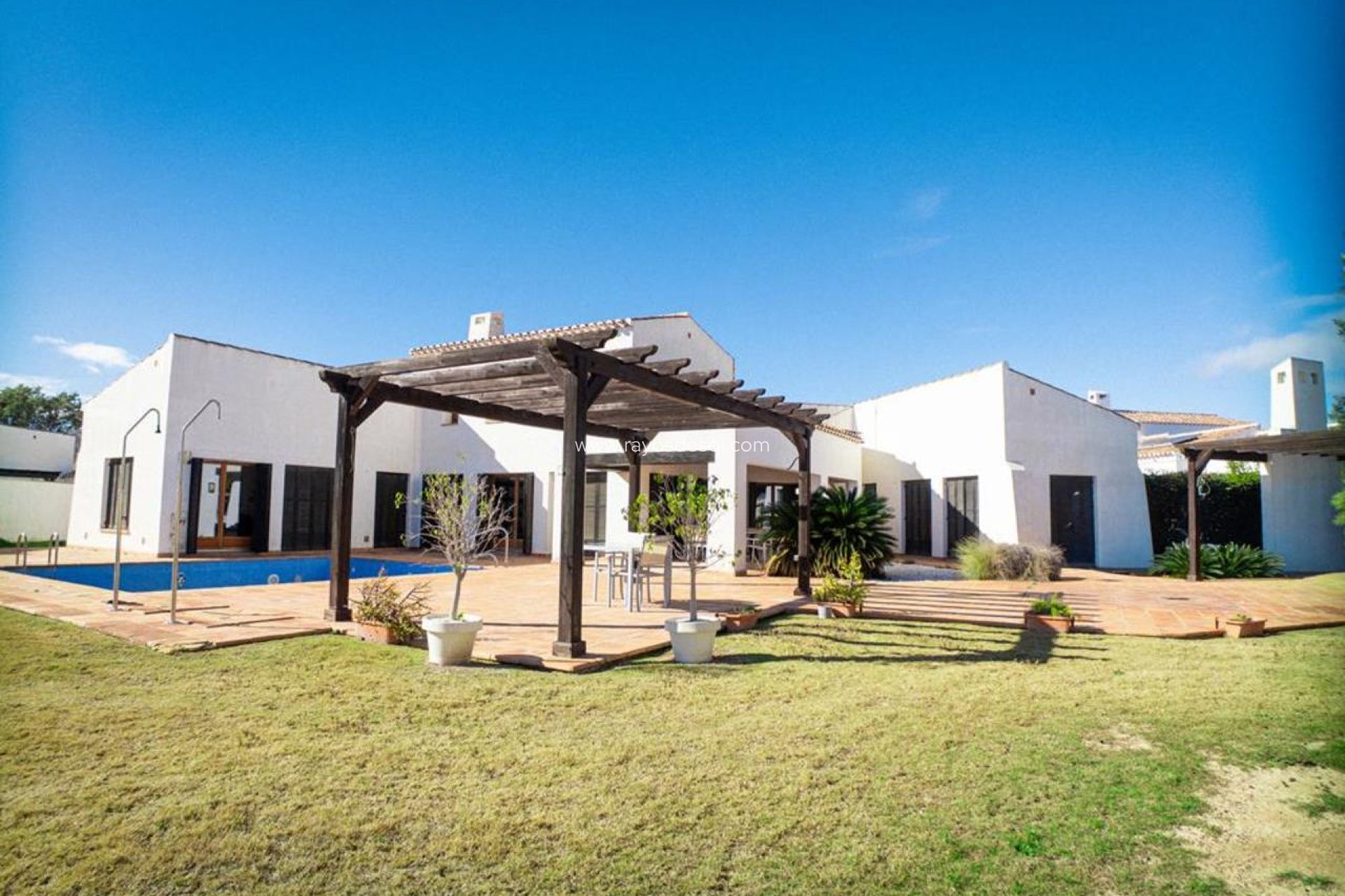 Resale - Villa - El Valle Golf Resort