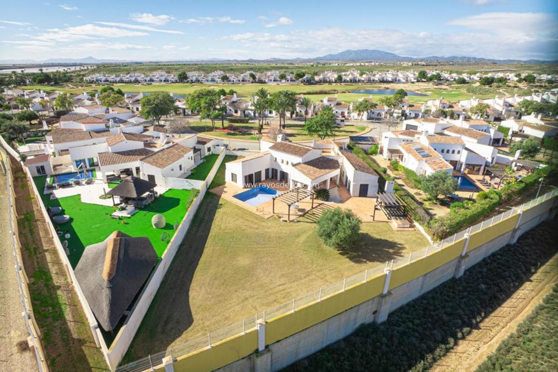 Resale - Villa - El Valle Golf Resort