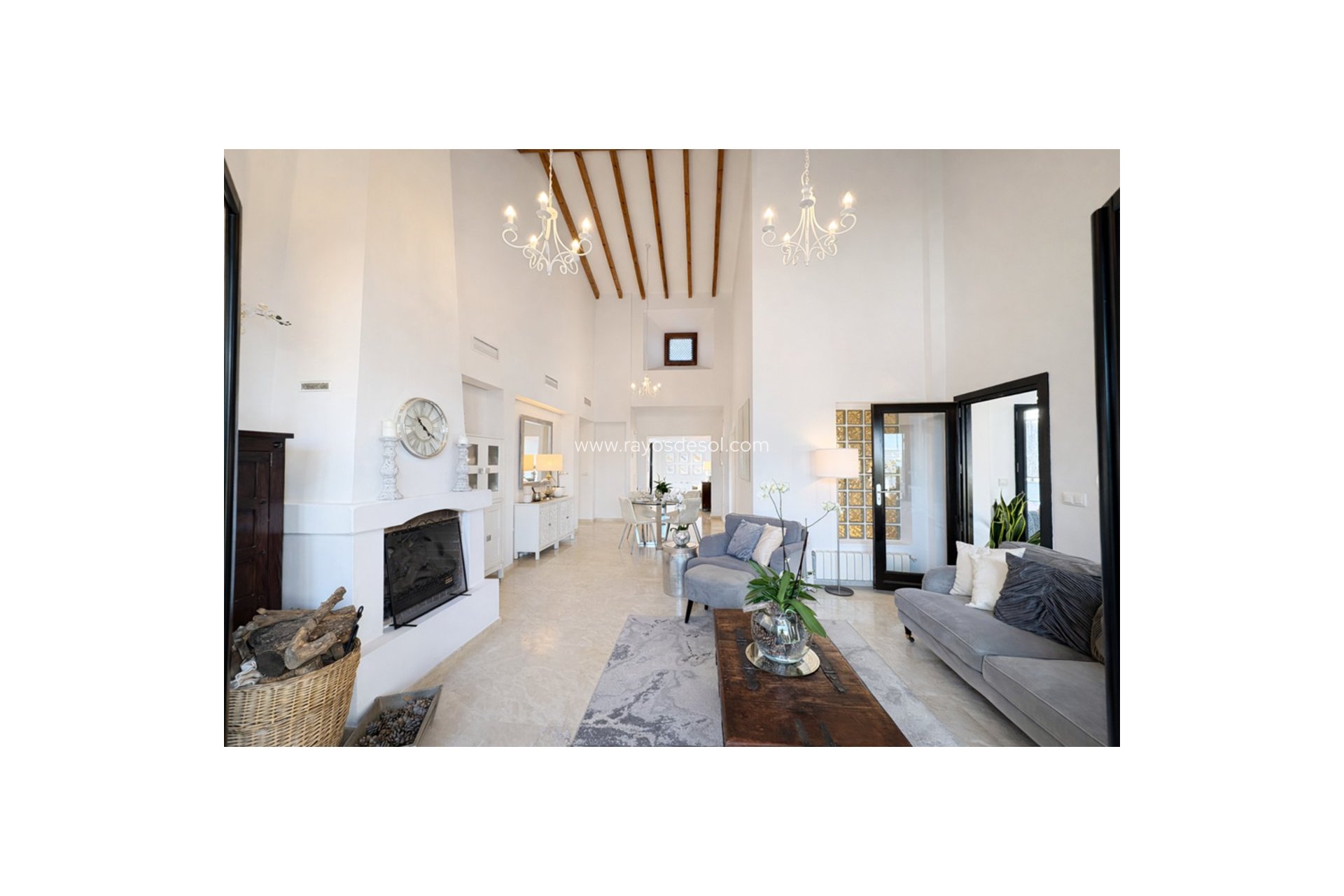 Resale - Villa - El Valle Golf Resort