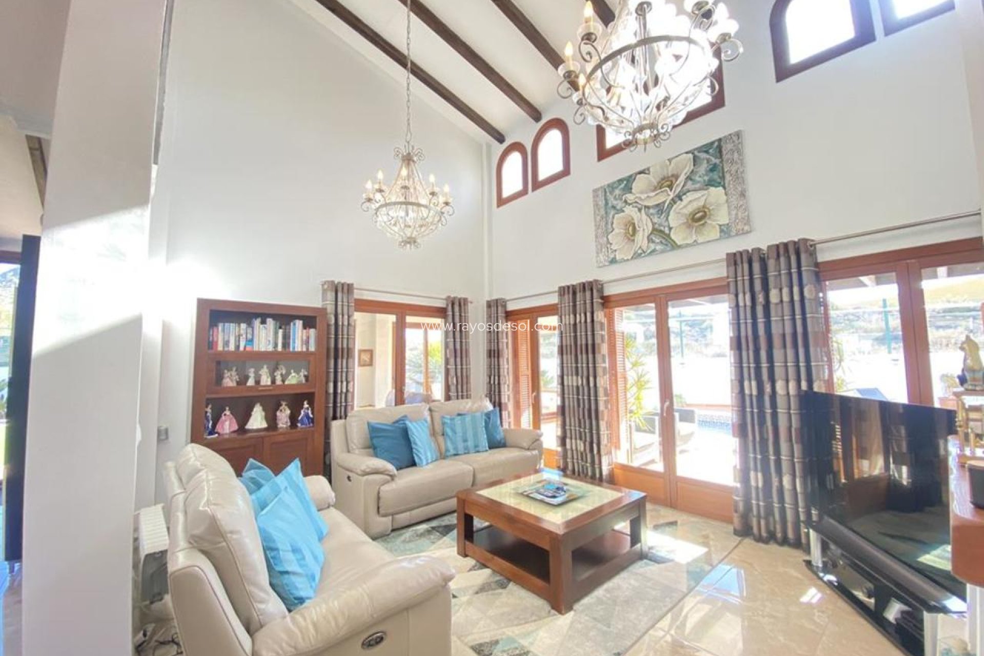 Resale - Villa - El Valle Golf Resort