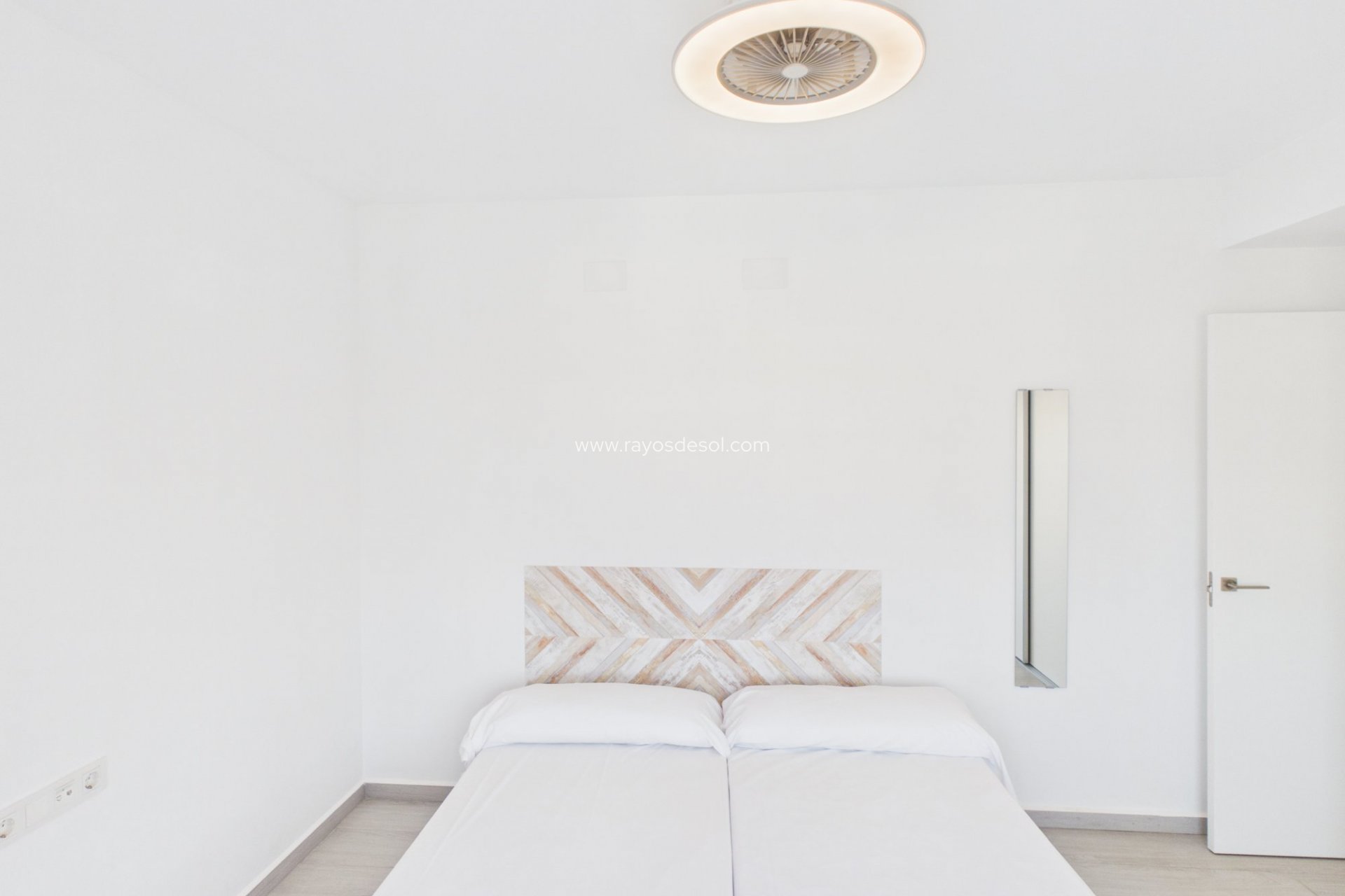 Resale - Villa - Finestrat