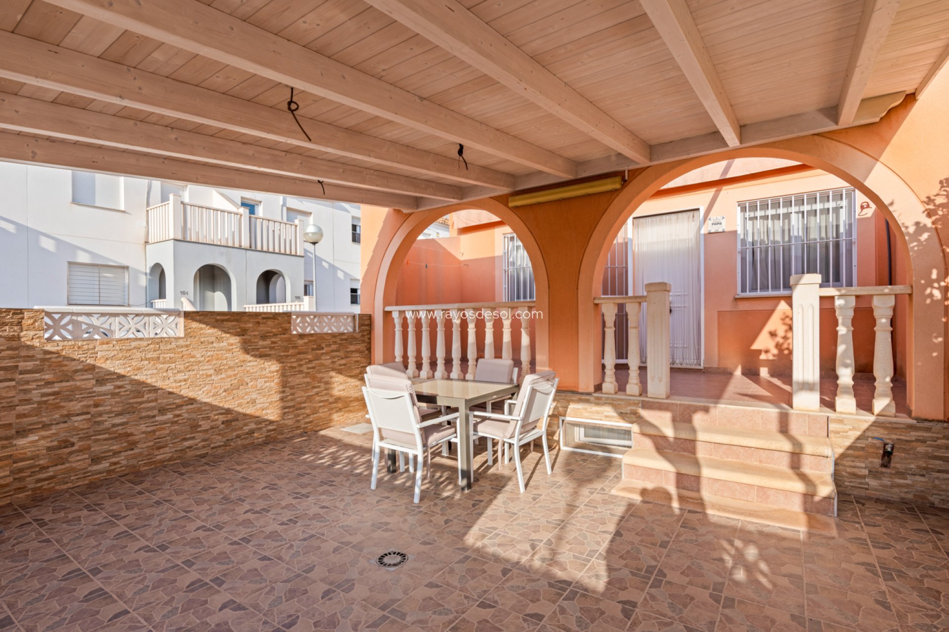 Resale - Villa - Gran Alacant