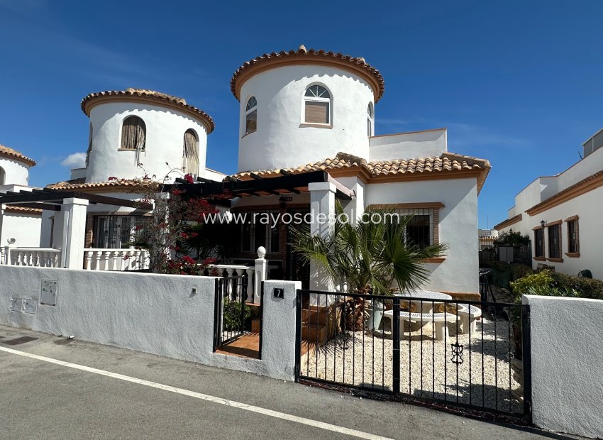 Resale - Villa - Guardamar del Segura - El Raso
