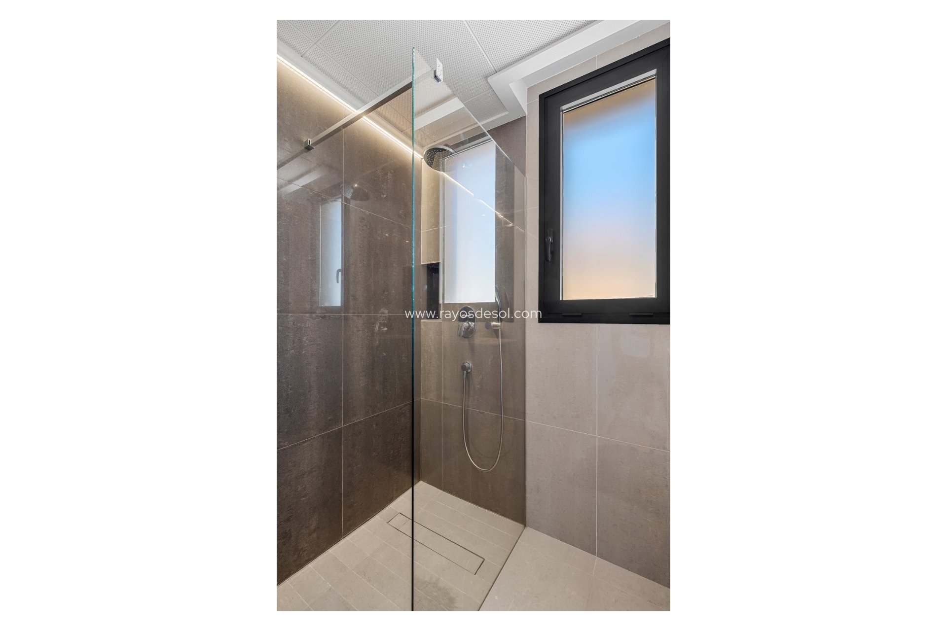 Resale - Villa - Guardamar del Segura - Guardamar Del Segura