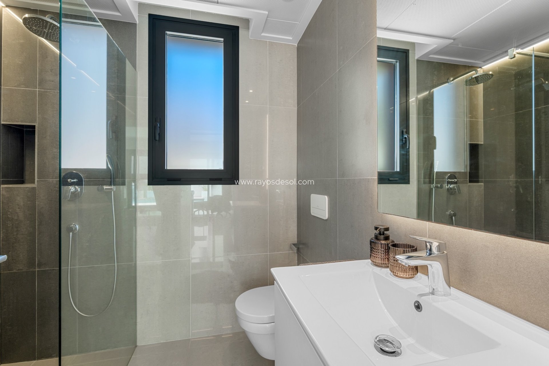 Resale - Villa - Guardamar del Segura - Guardamar Del Segura