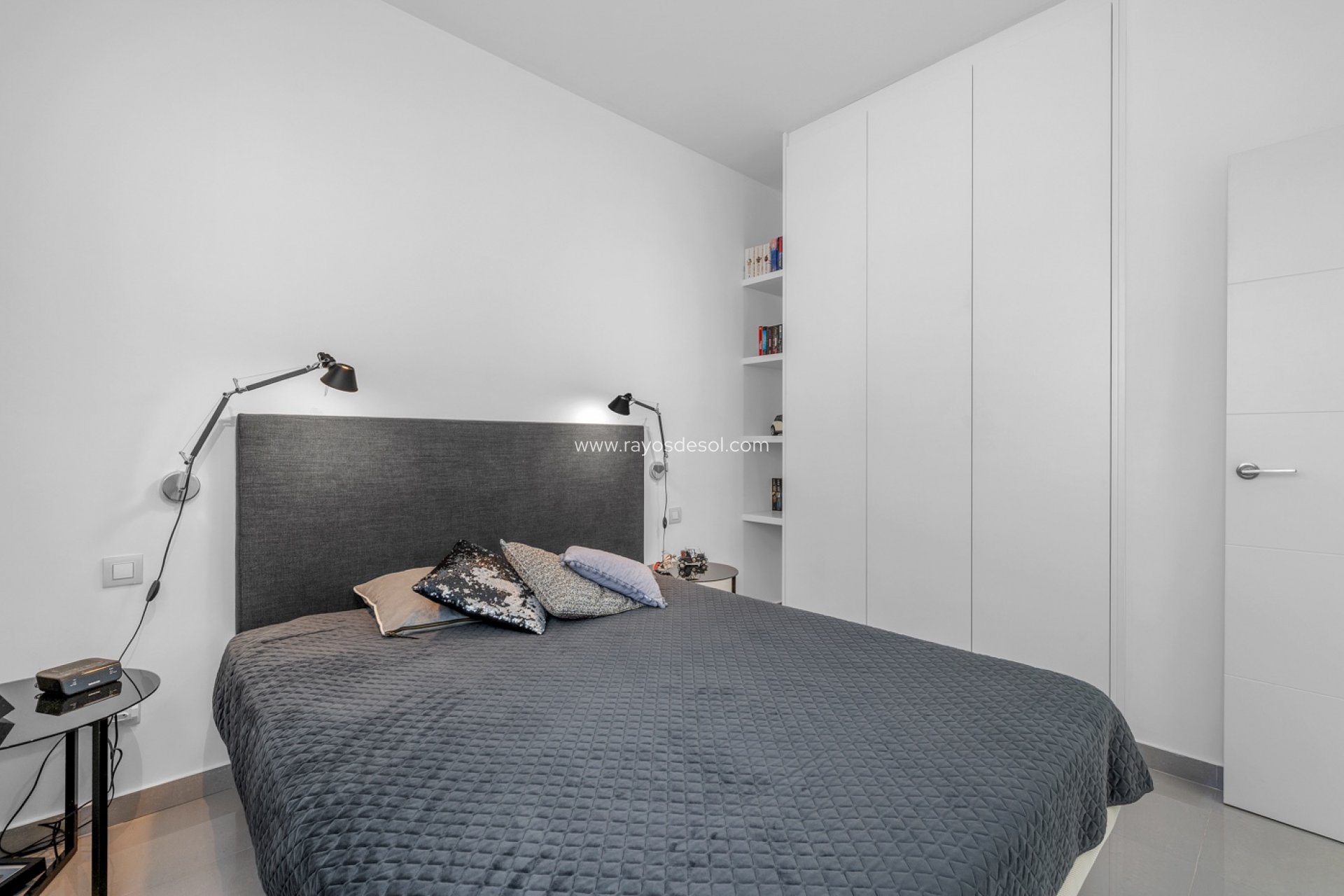 Resale - Villa - Guardamar del Segura - Guardamar Del Segura
