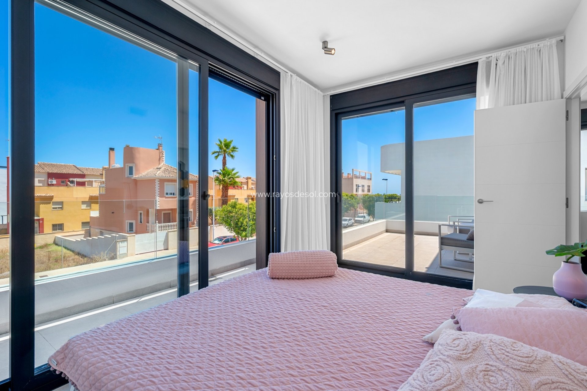 Resale - Villa - Guardamar del Segura - Guardamar Del Segura