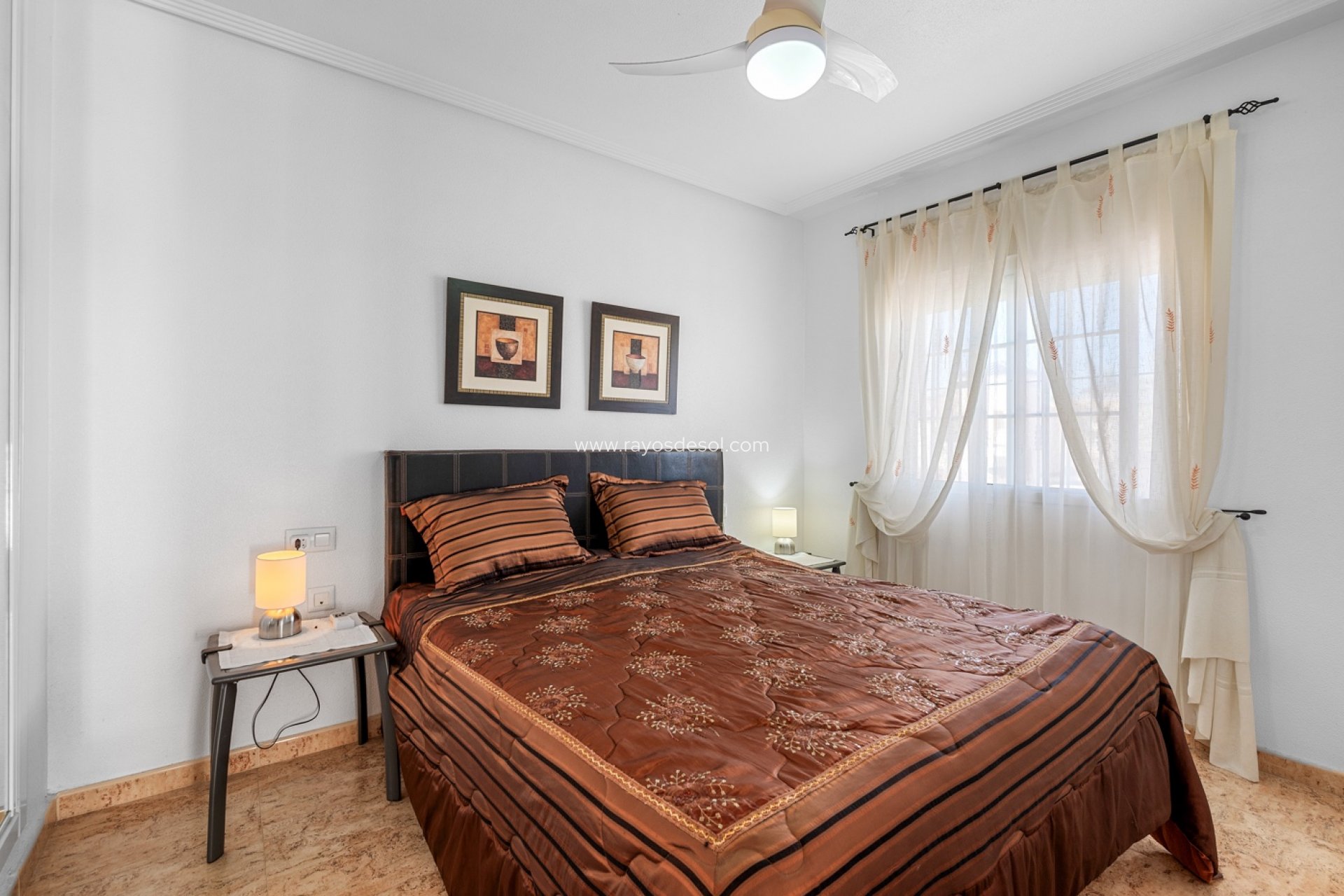 Resale - Villa - Guardamar del Segura - Guardamar Del Segura