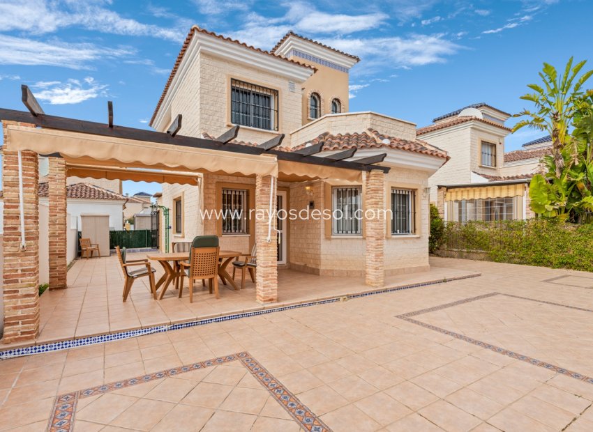 Resale - Villa - Guardamar del Segura - Guardamar Del Segura