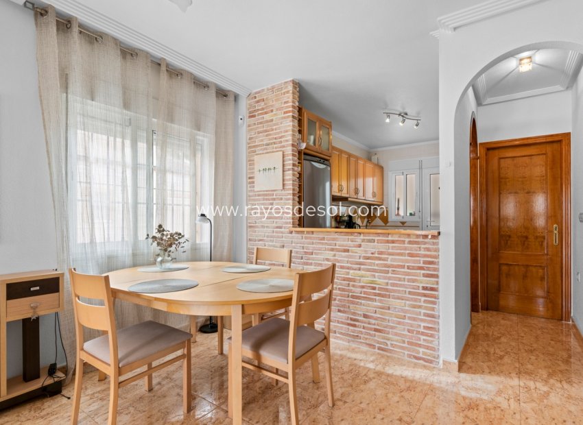 Resale - Villa - Guardamar del Segura - Guardamar Del Segura