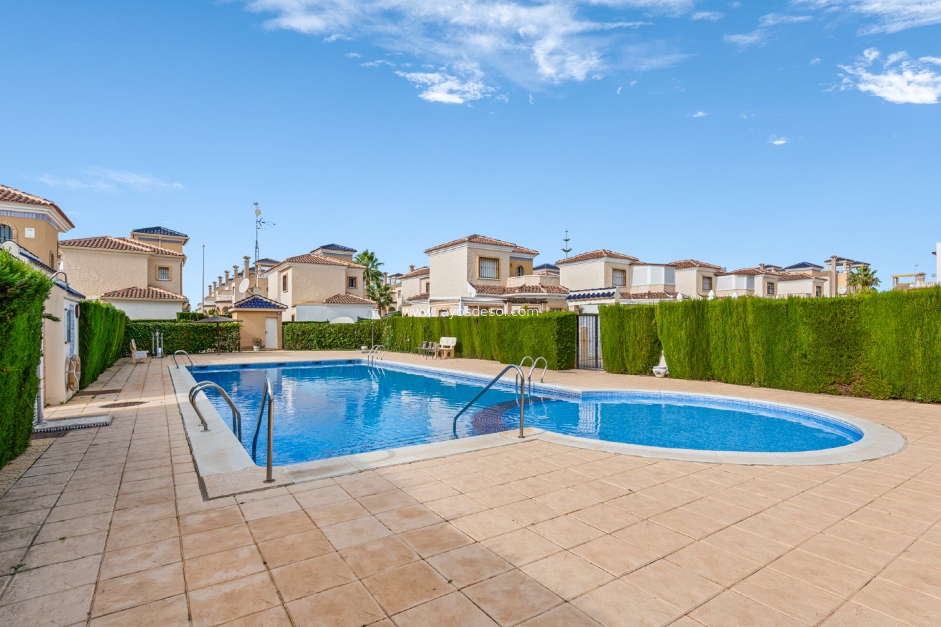 Resale - Villa - Guardamar del Segura - Guardamar Del Segura