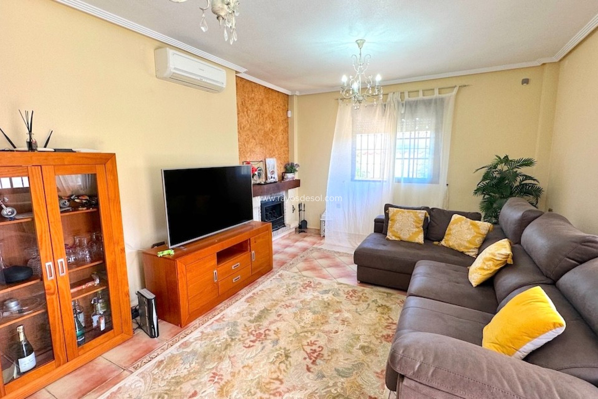 Resale - Villa - Hondón de las Nieves - La Montañosa