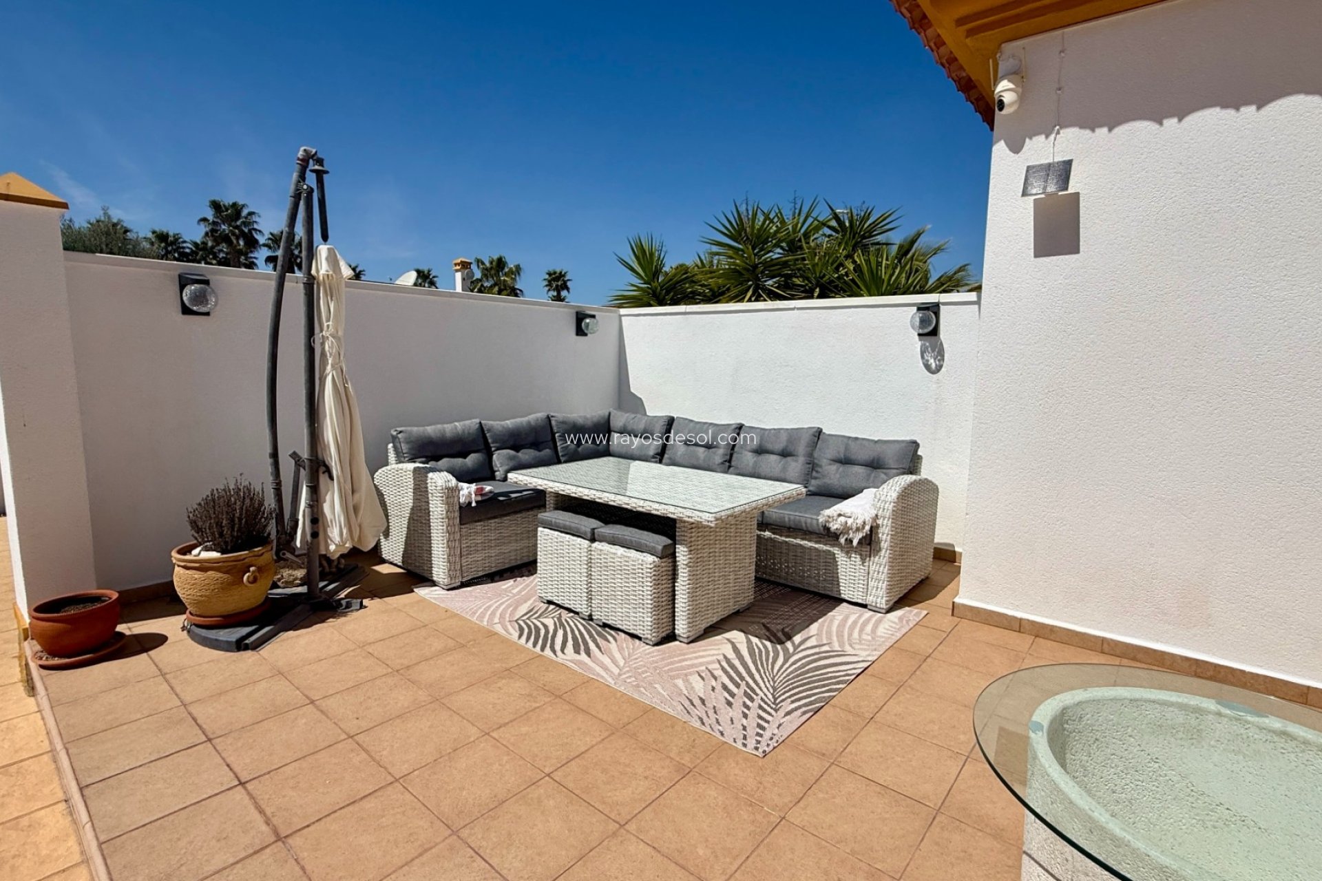 Resale - Villa - Hondón de las Nieves