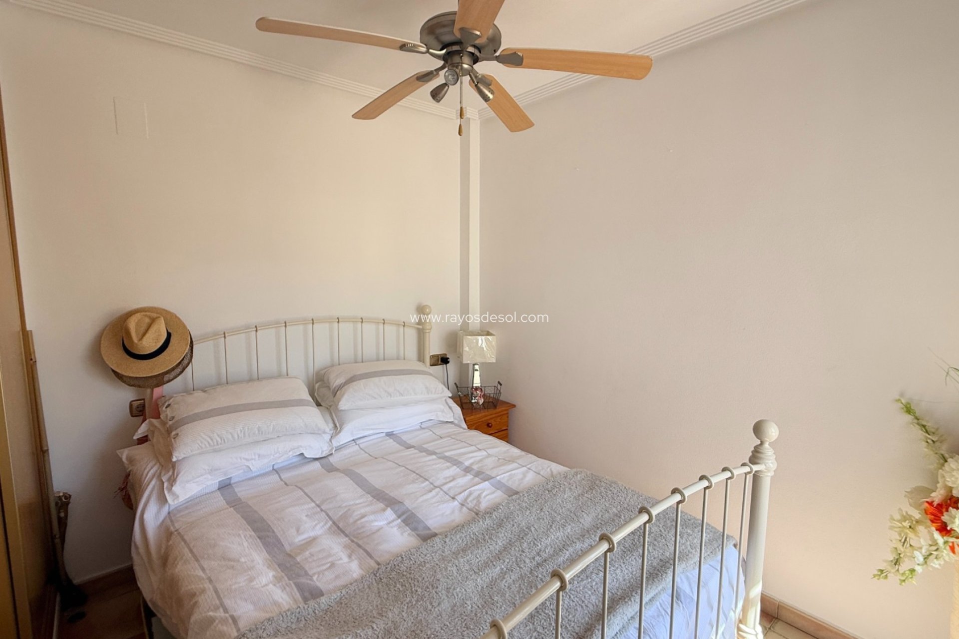 Resale - Villa - Hondón de las Nieves