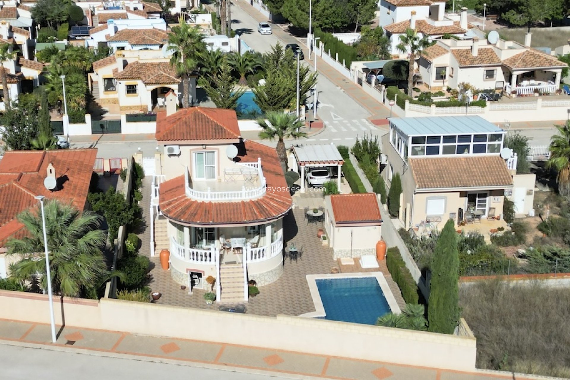 Resale - Villa - Hondón de las Nieves