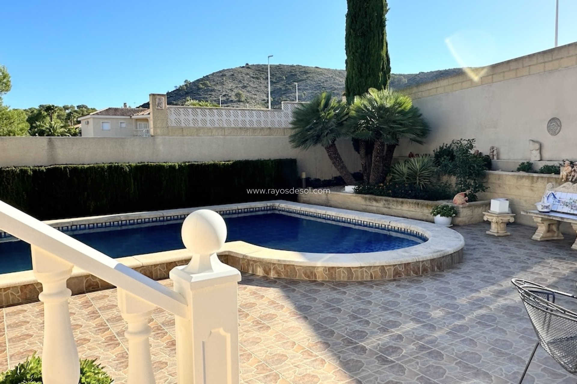 Resale - Villa - Hondón de las Nieves