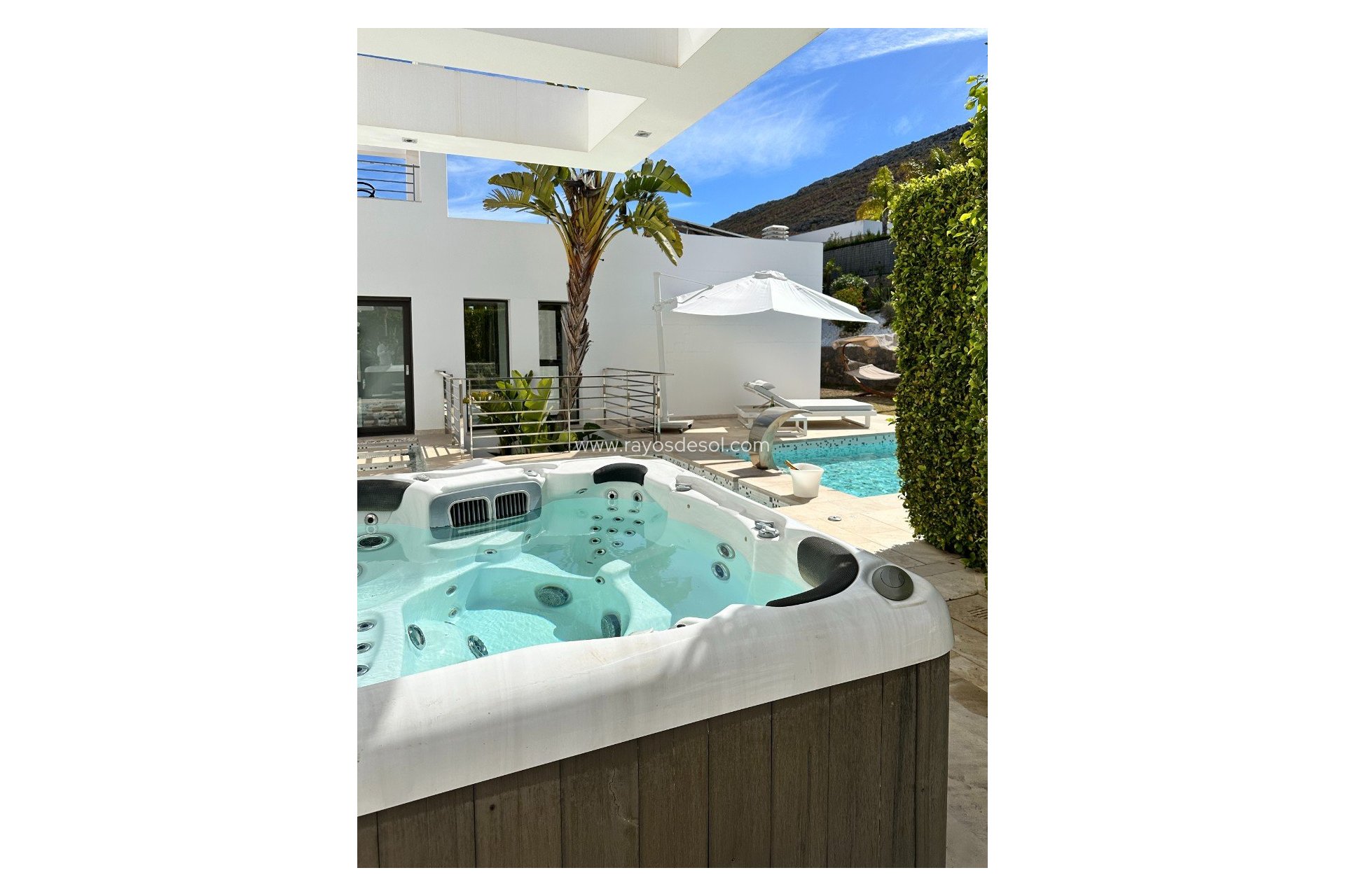 Resale - Villa - Jávea - Cansalades