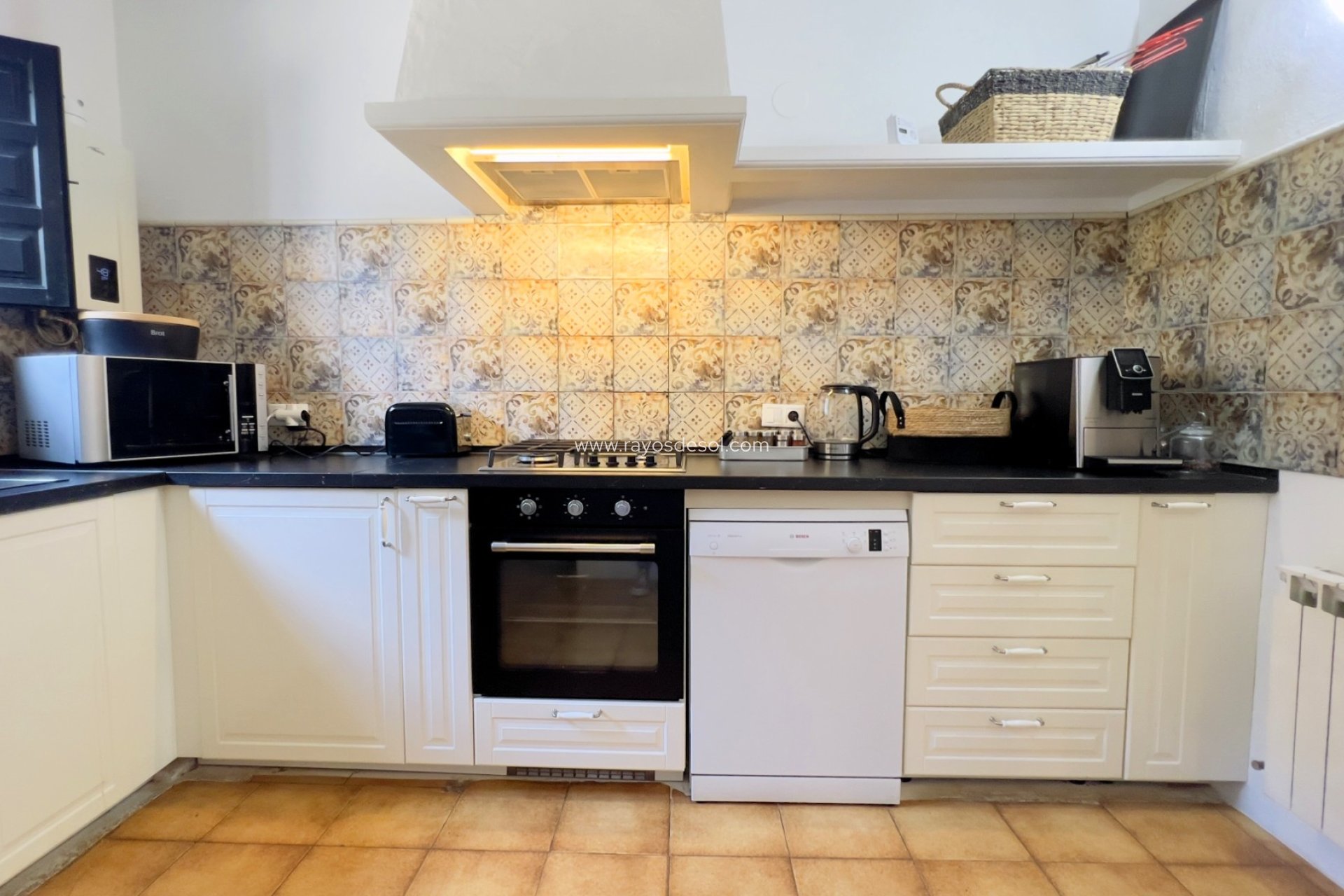 Resale - Villa - Jávea - La Lluca