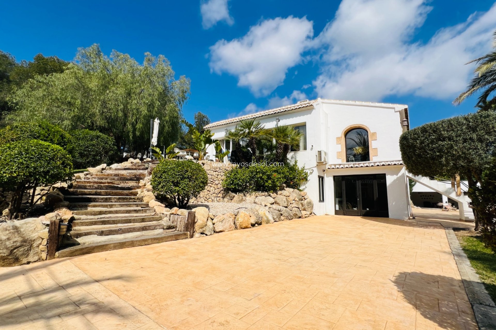 Resale - Villa - Jávea - La Lluca