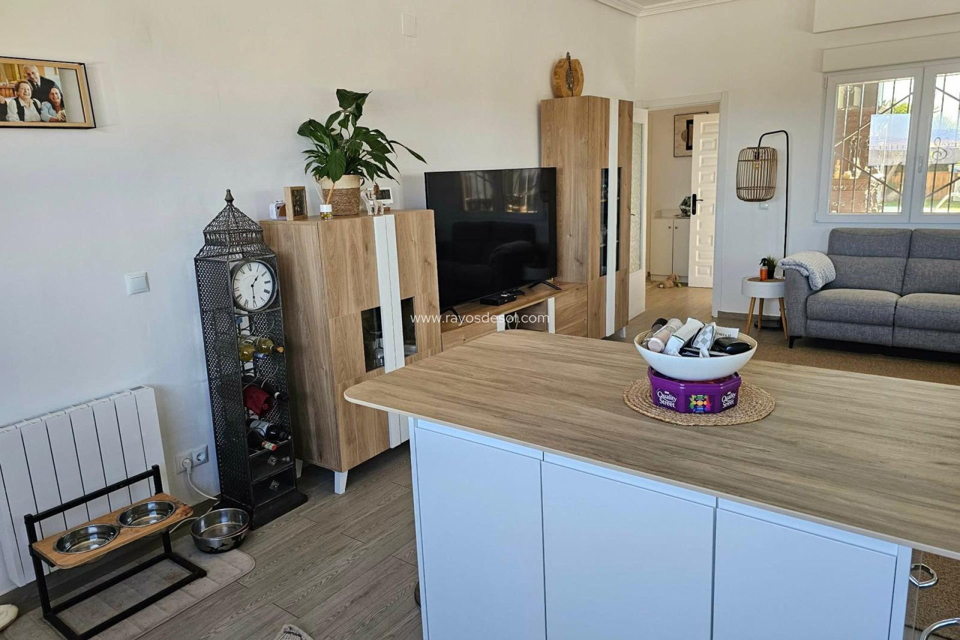 Resale - Villa - La Marina